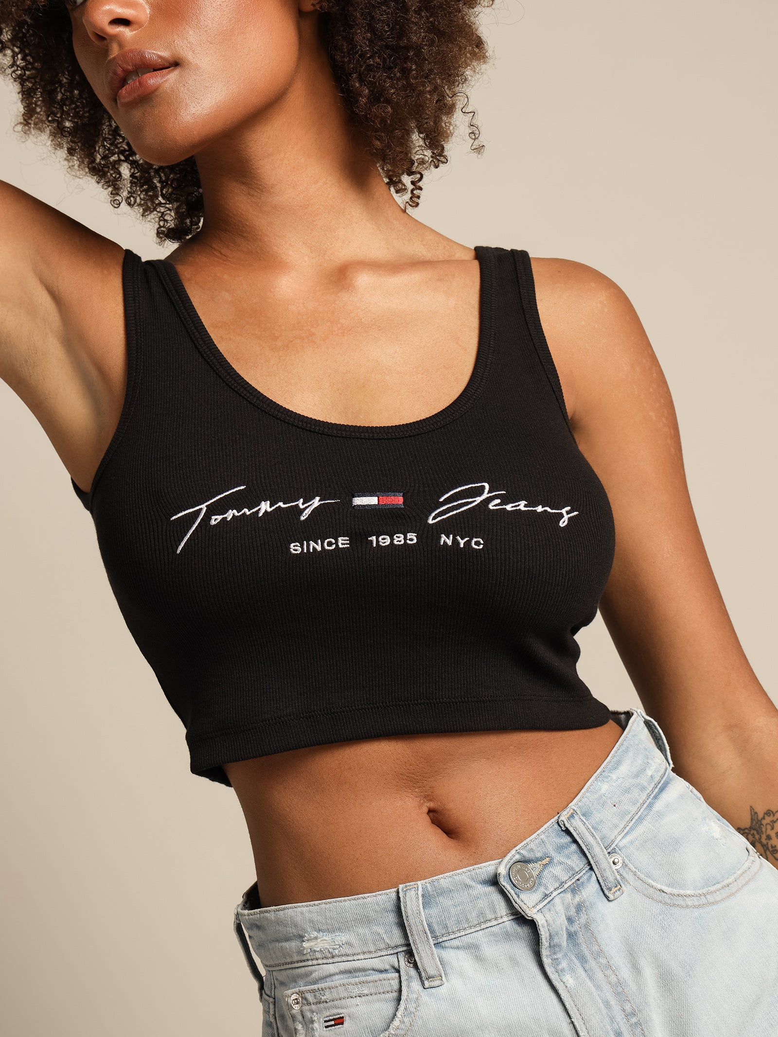Script Linear Rib Top - Image 4