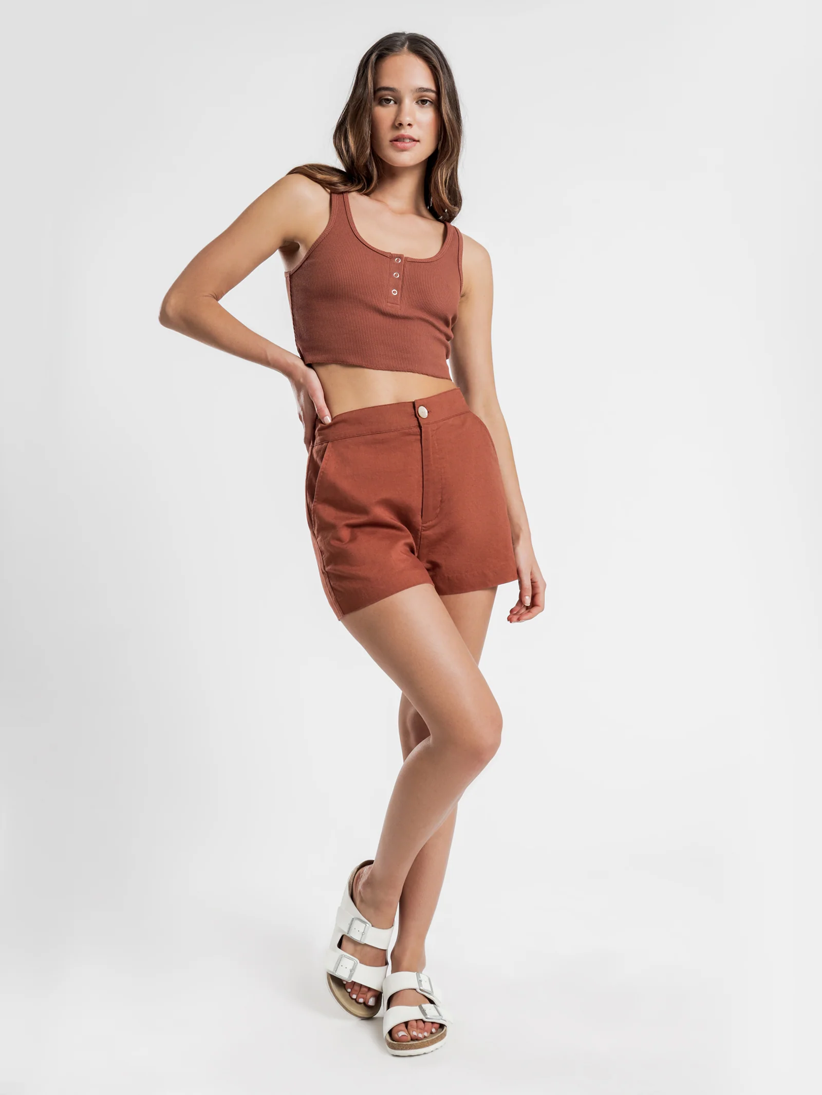 Selma Linen Shorts - Image 4