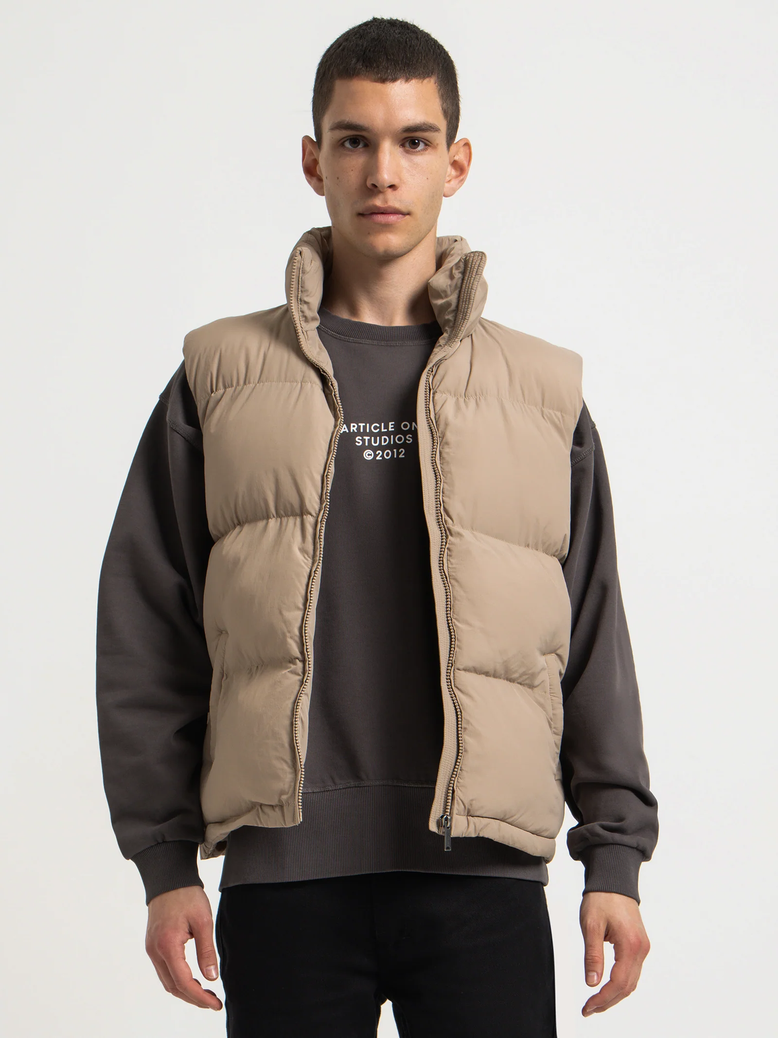 Seneca Puffer Vest - Image 3