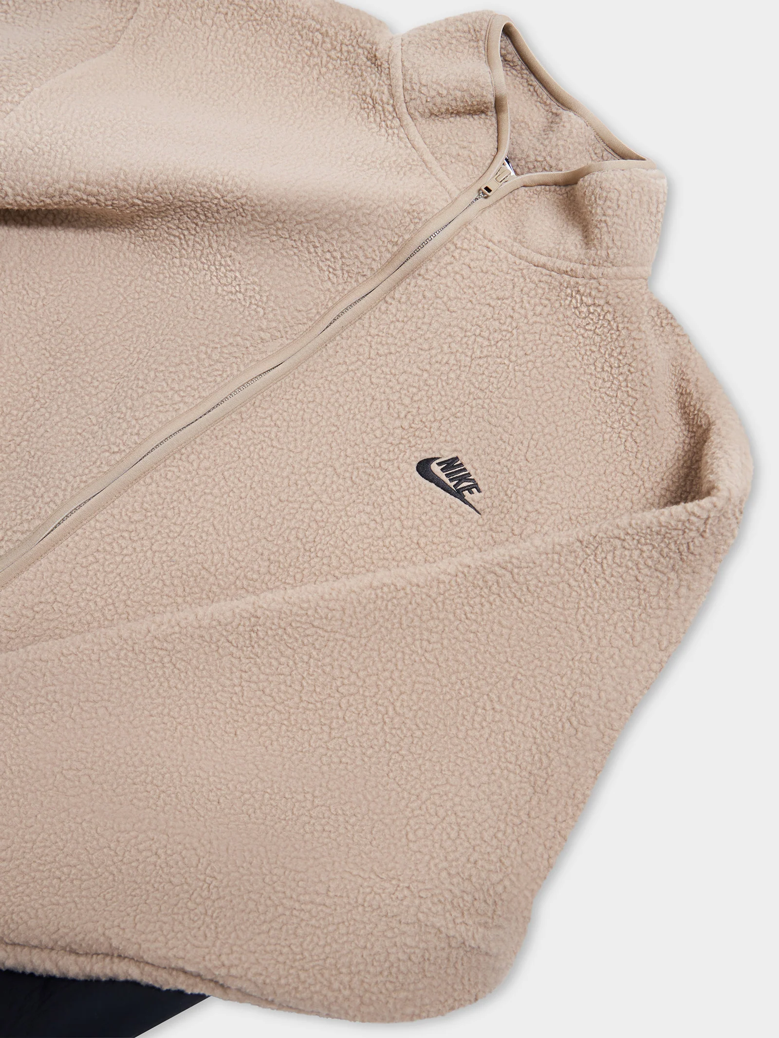 Sherpa Winter Jacket - Image 3