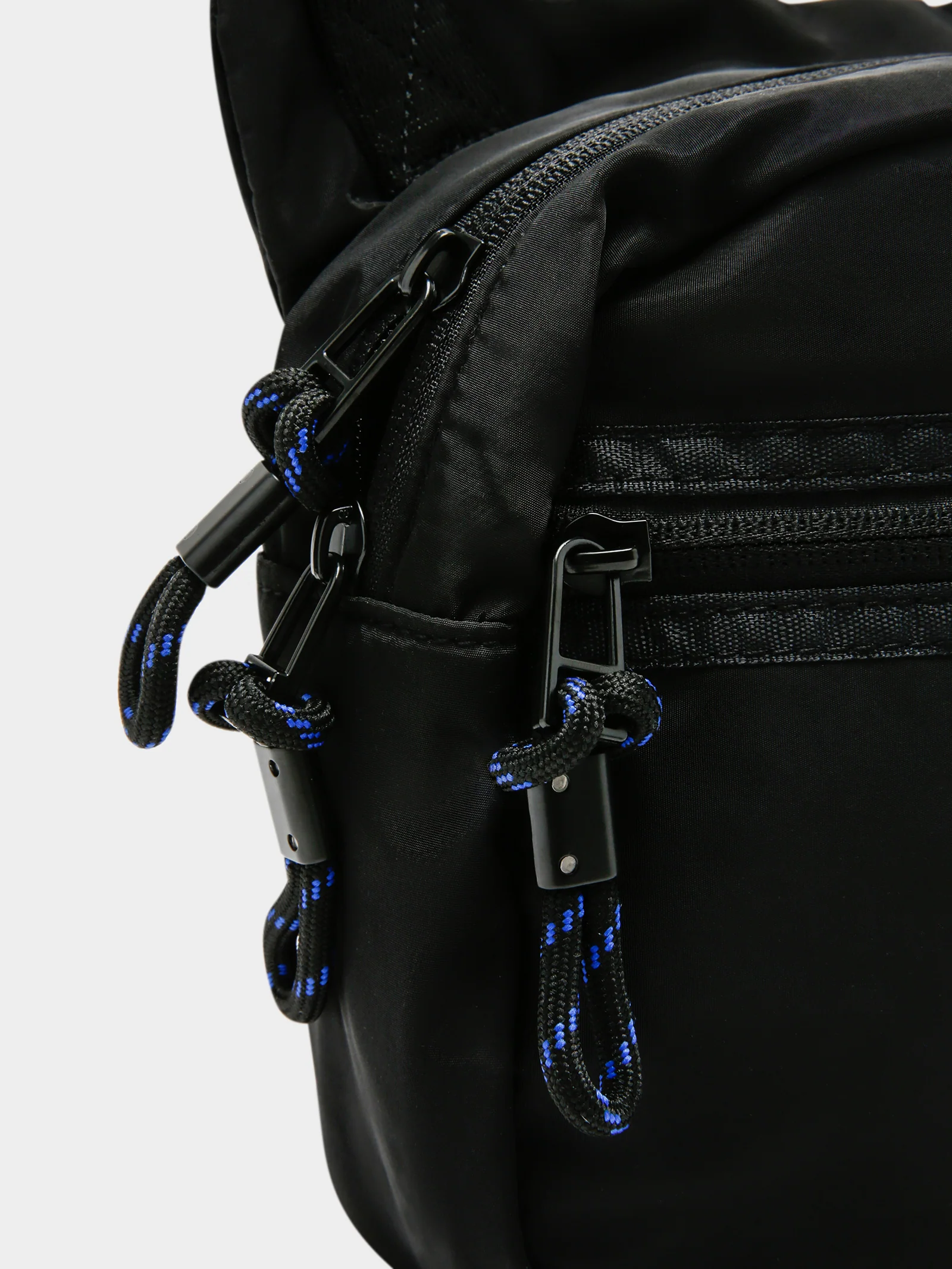 Shoki Sling Bag - Image 4