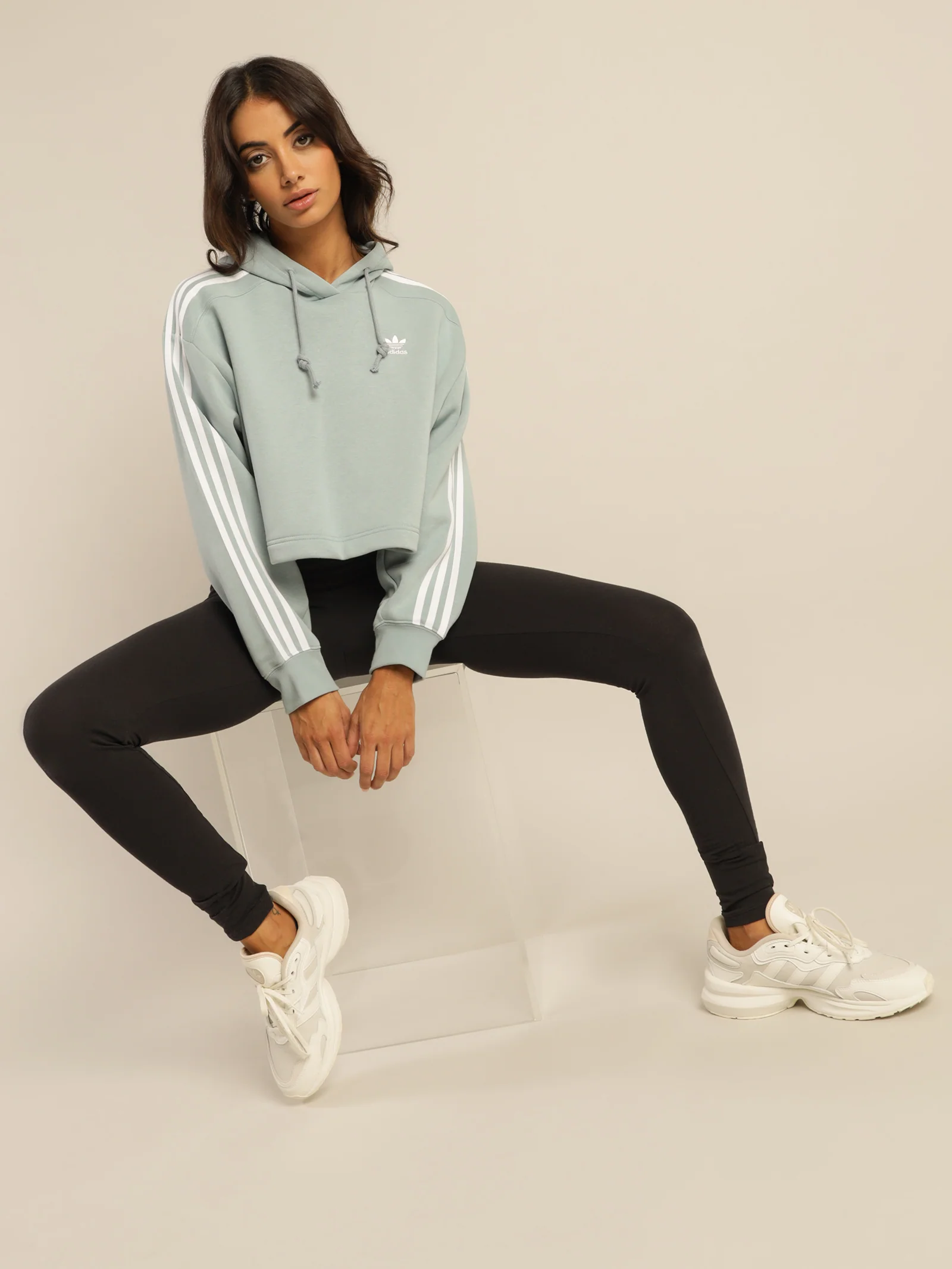 Short Hoodie - Image 2