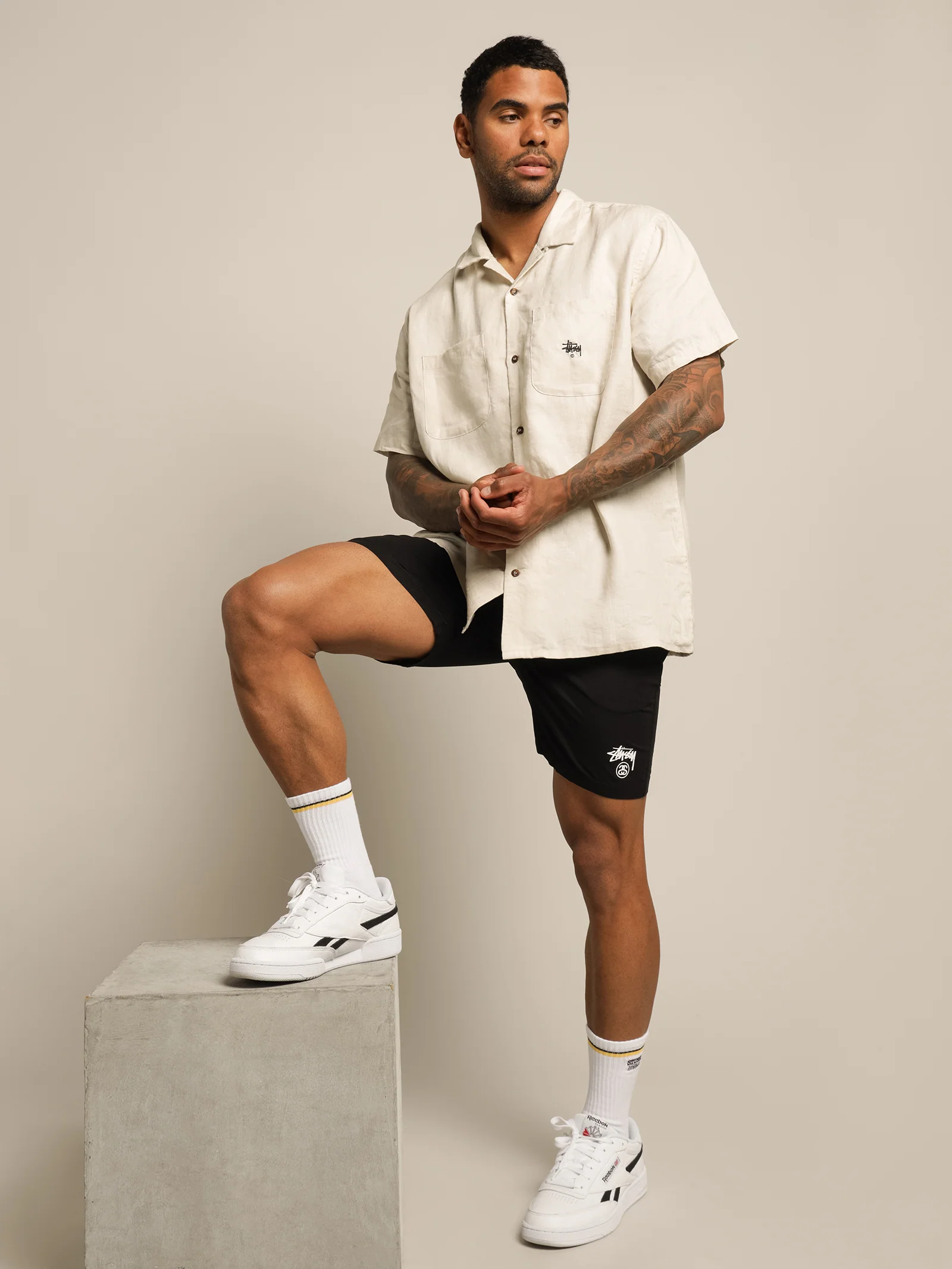 Short Sleeve Linen Shirt - Image 2