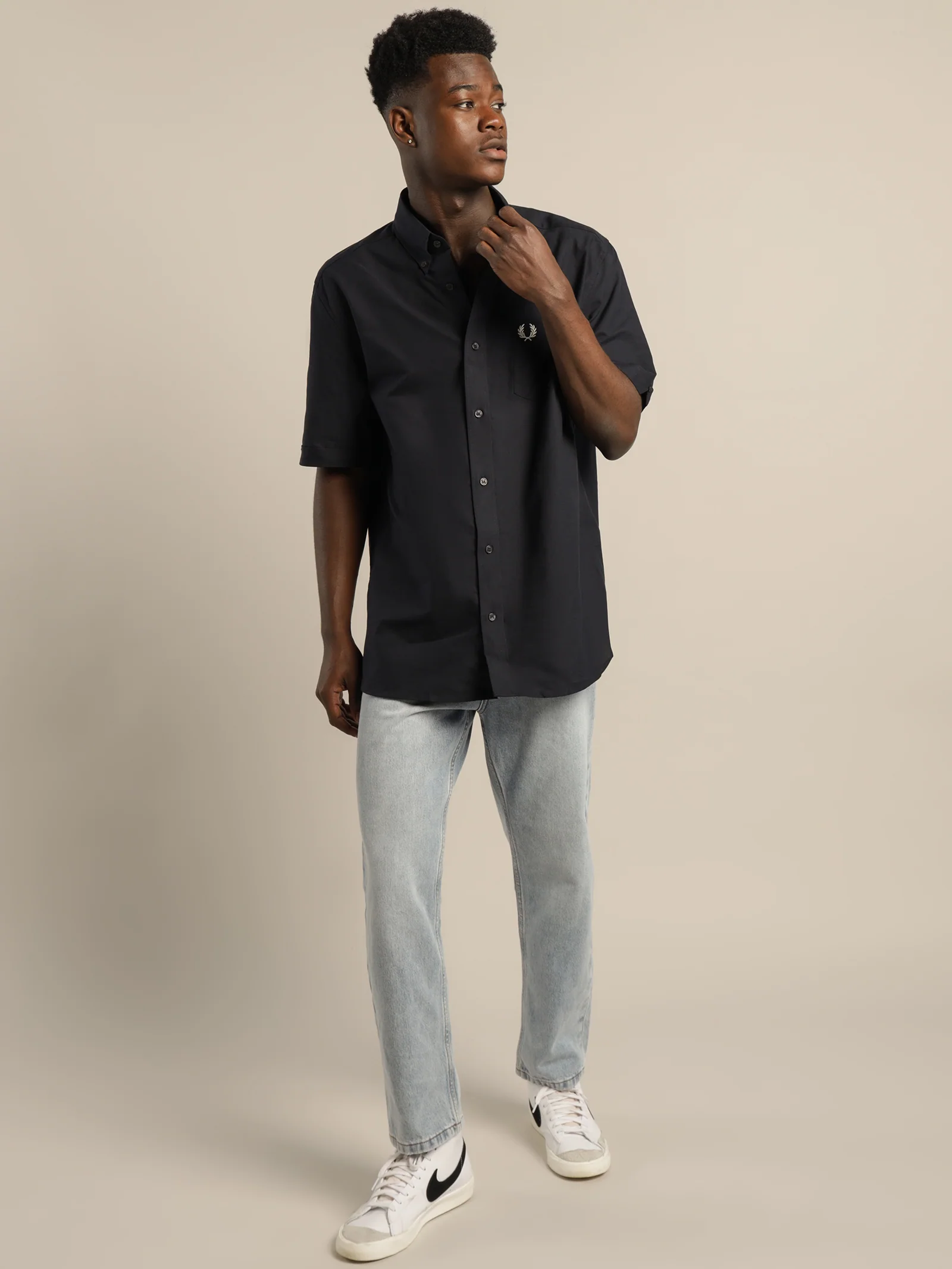 Short Sleeve Oxford Shirt - Image 3