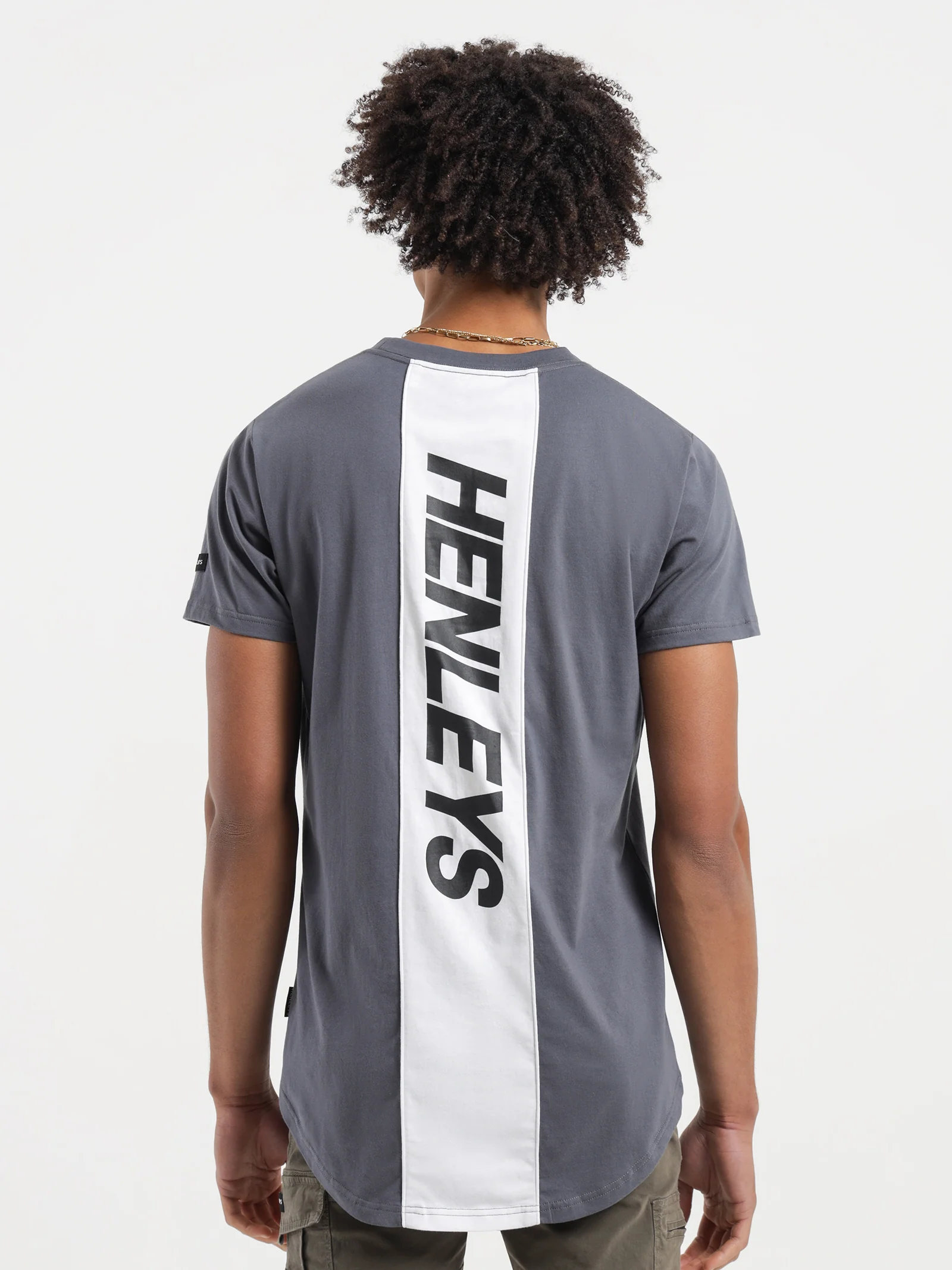 Signature T-Shirt - Image 4