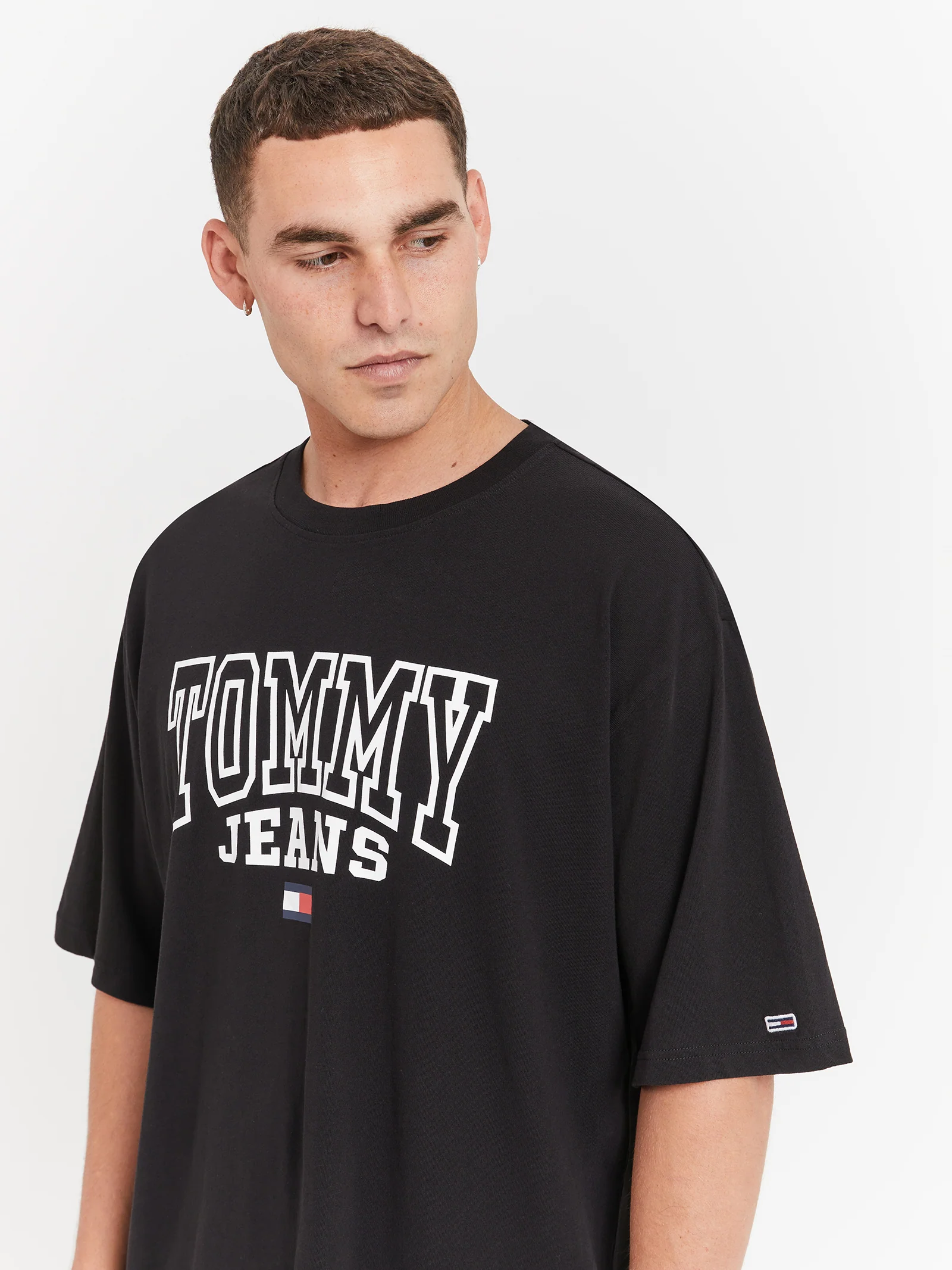 Skate Entry Graphic T-Shirt - Image 3