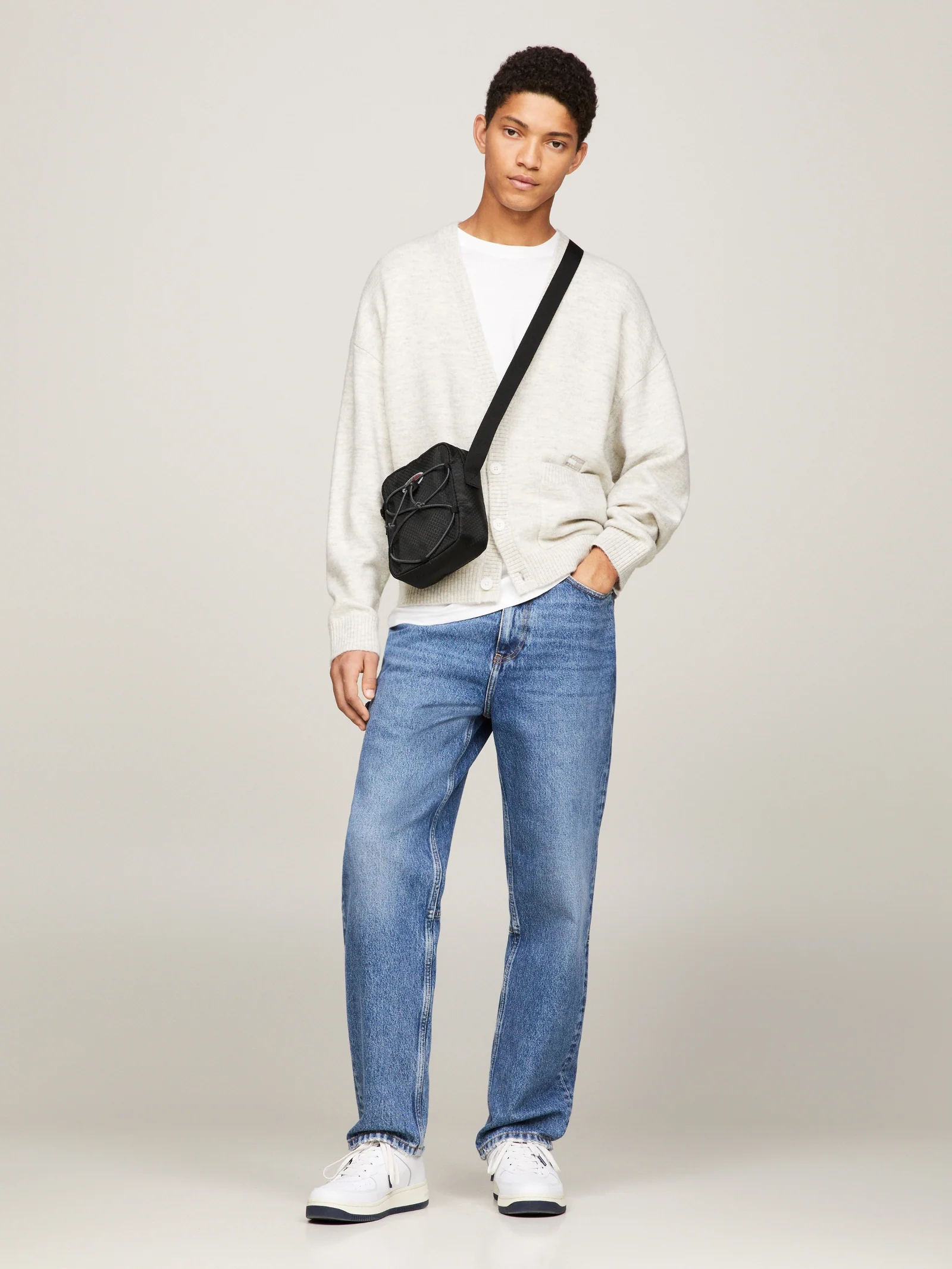 Skater Boy Reporter Sling Bag - Image 2
