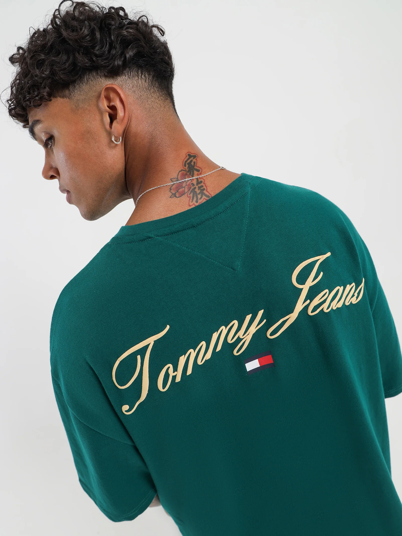 Skater Modern Prep Logo T-Shirt - Image 2