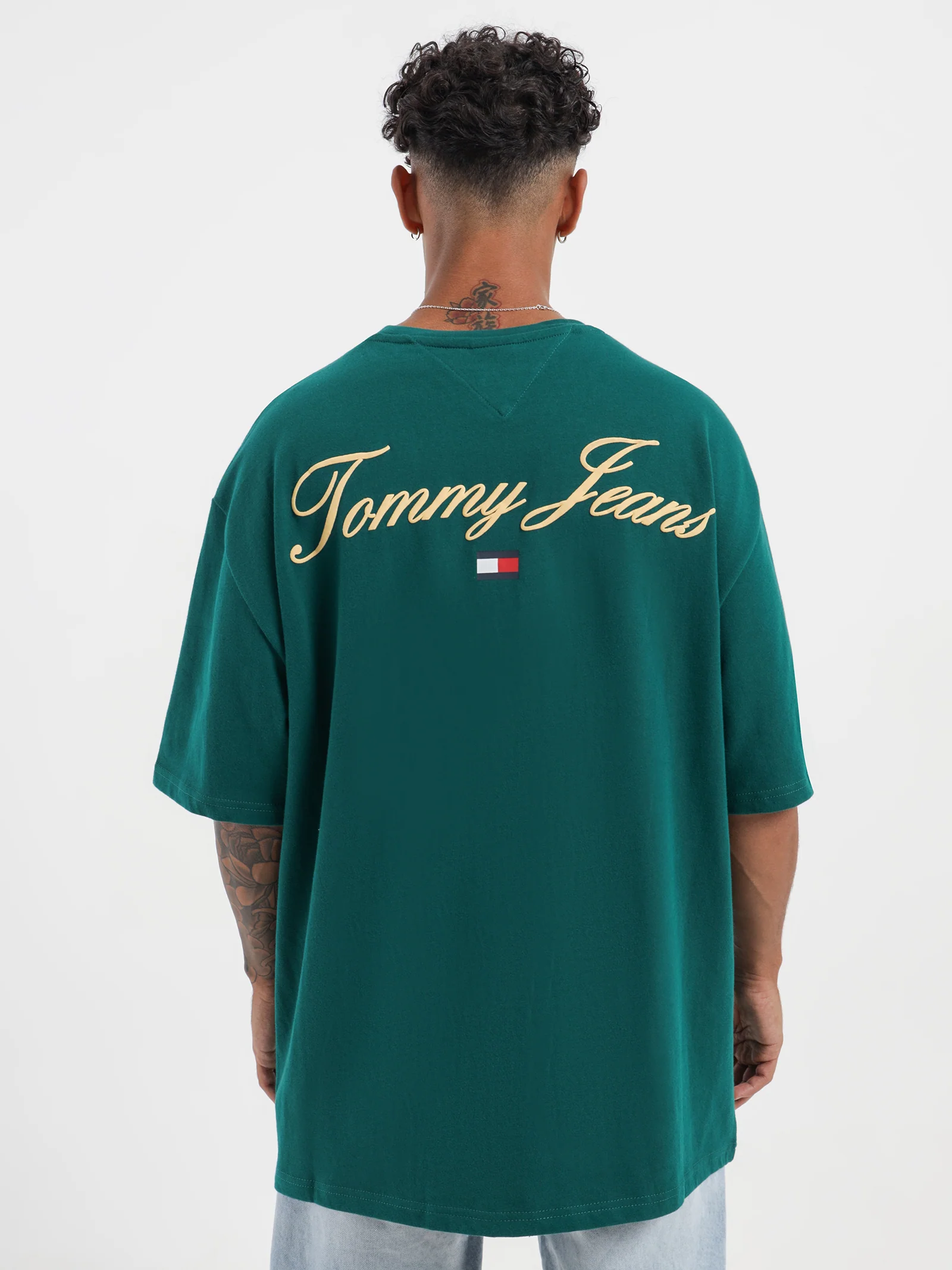 Skater Modern Prep Logo T-Shirt - Image 5