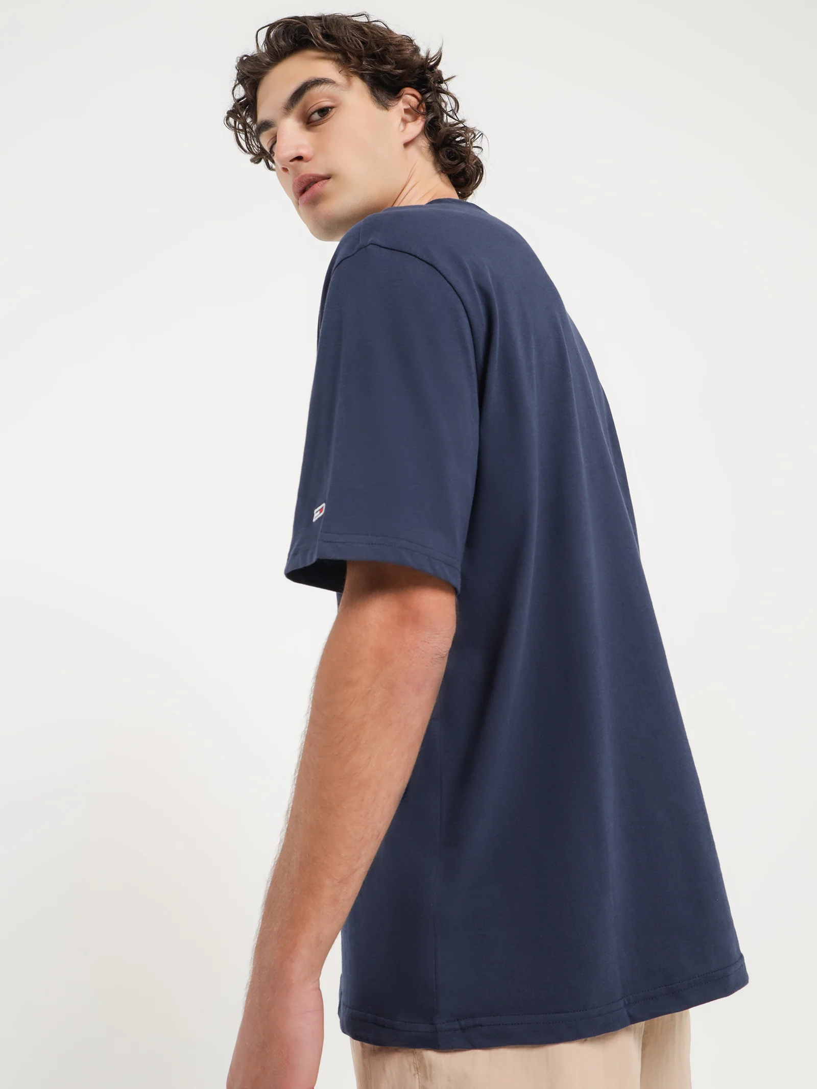 Skater Timeless T-Shirt - Image 5