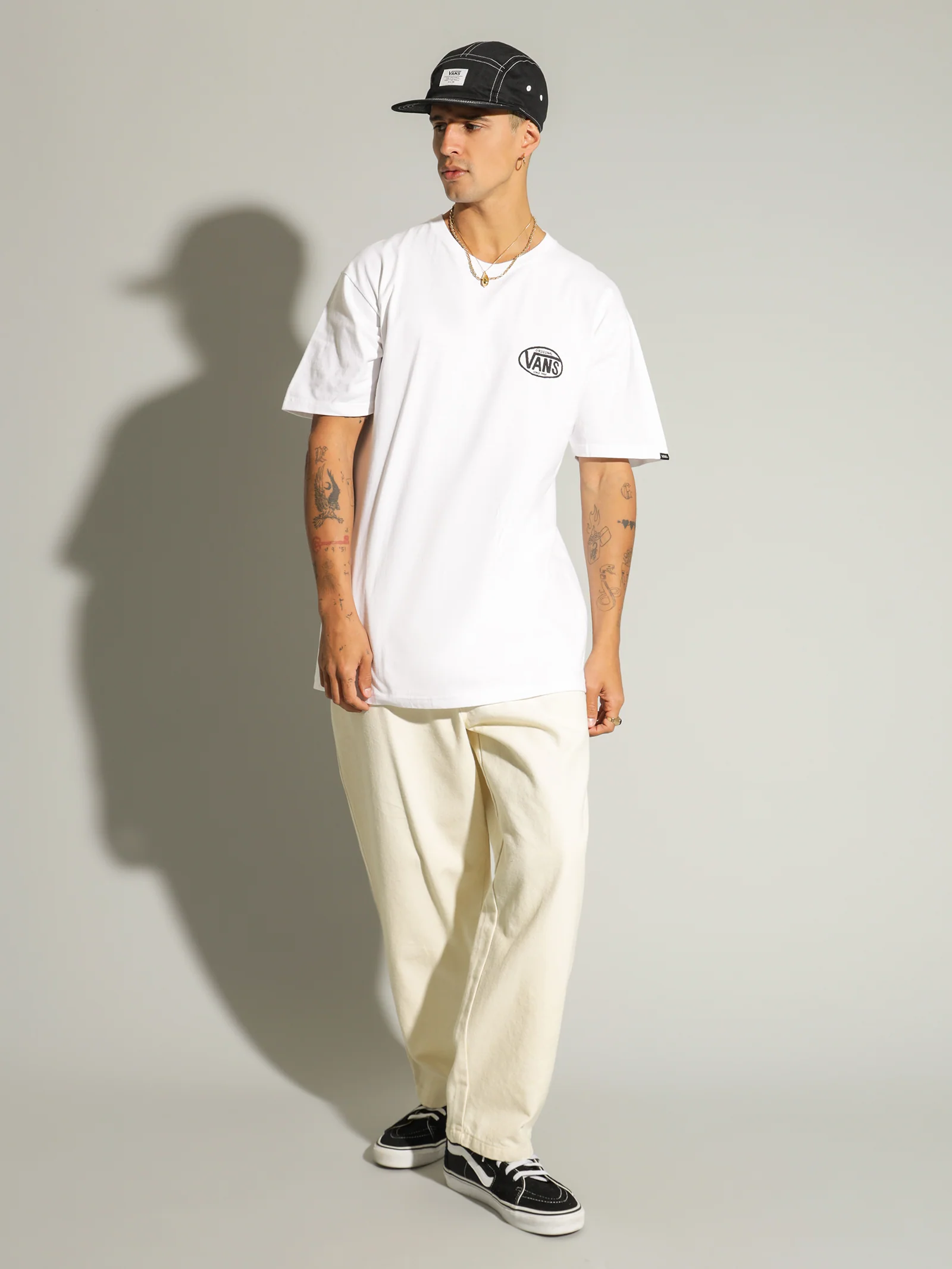 Sketch Drop V Short Sleeve T-Shirt - Image 3