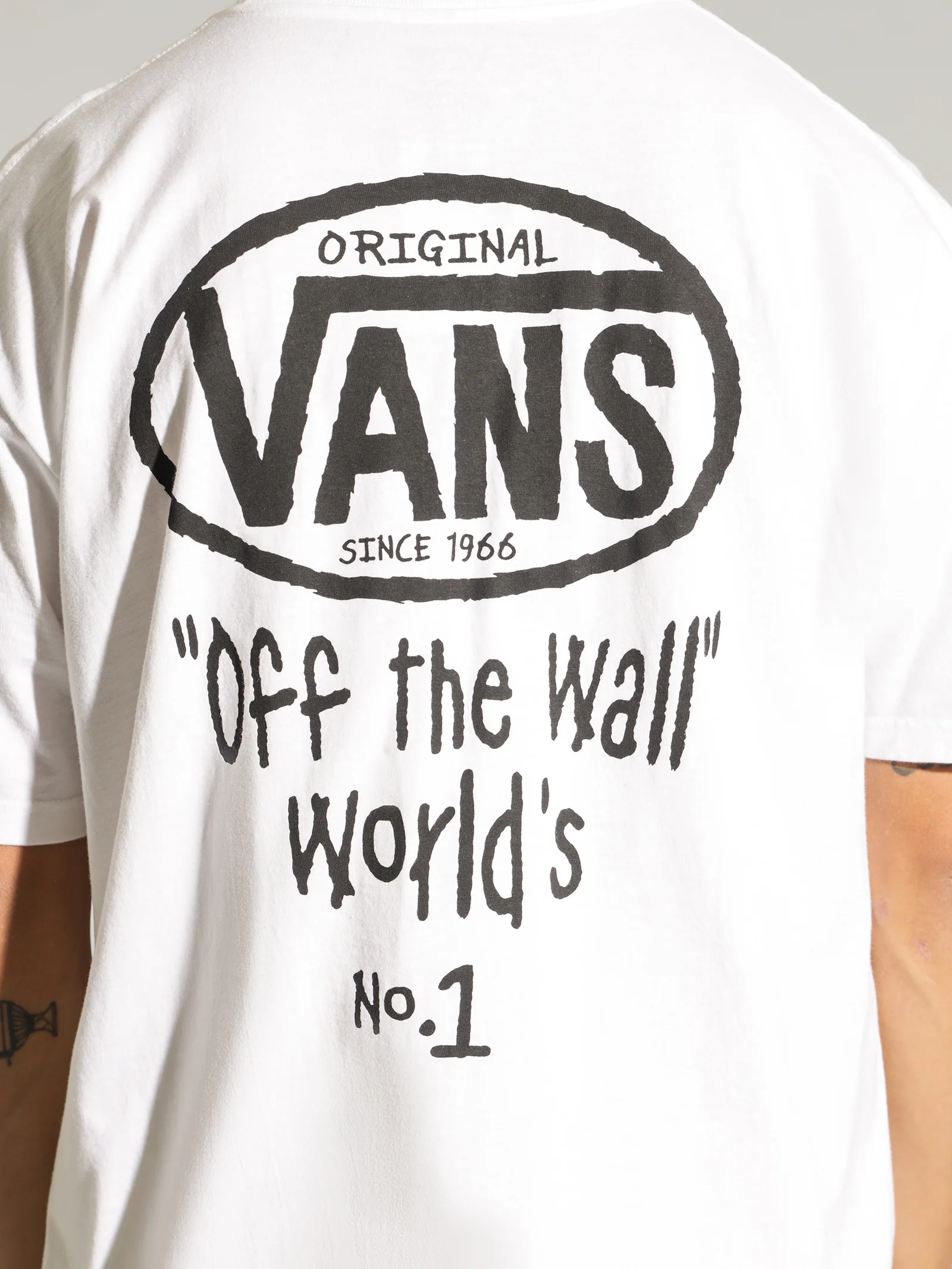 Sketch Drop V Short Sleeve T-Shirt - Image 5