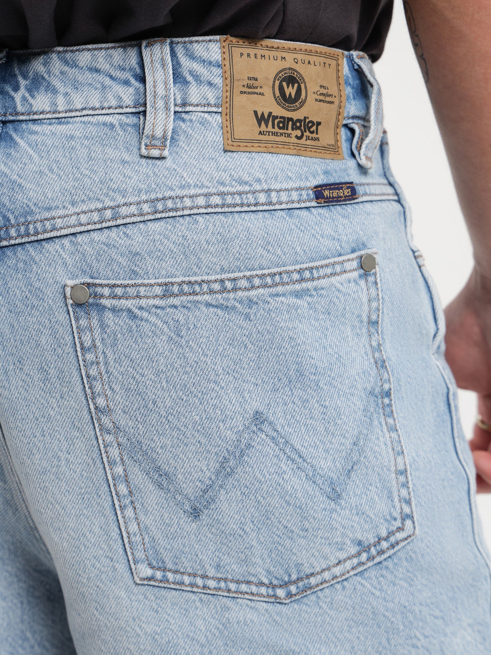 Slacker Organic Denim Shorts - Image 4