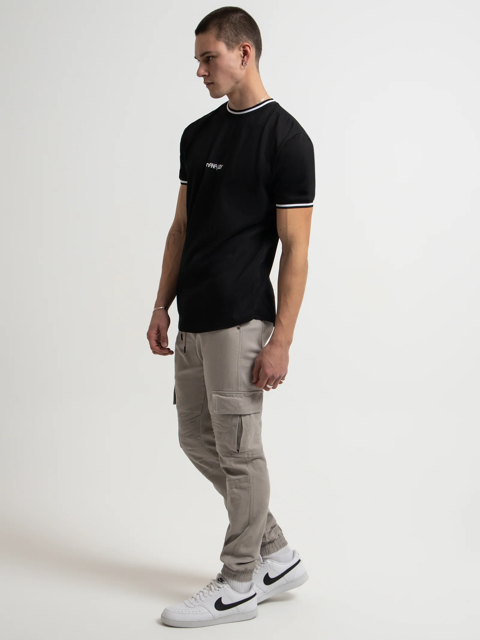 Soho T-Shirt - Image 5