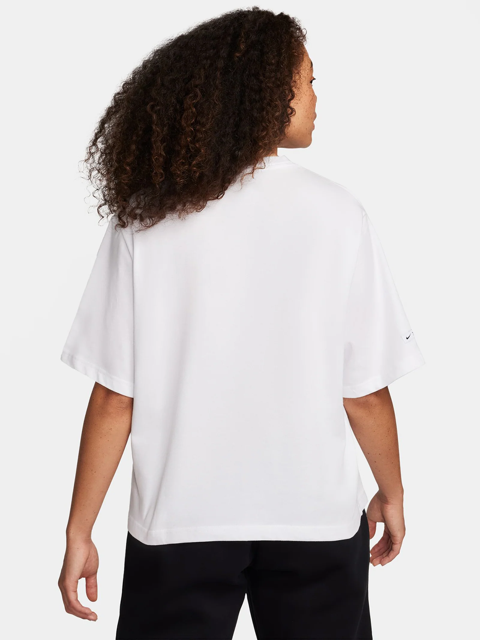 Sportswear Classic T-Shirt - Image 5