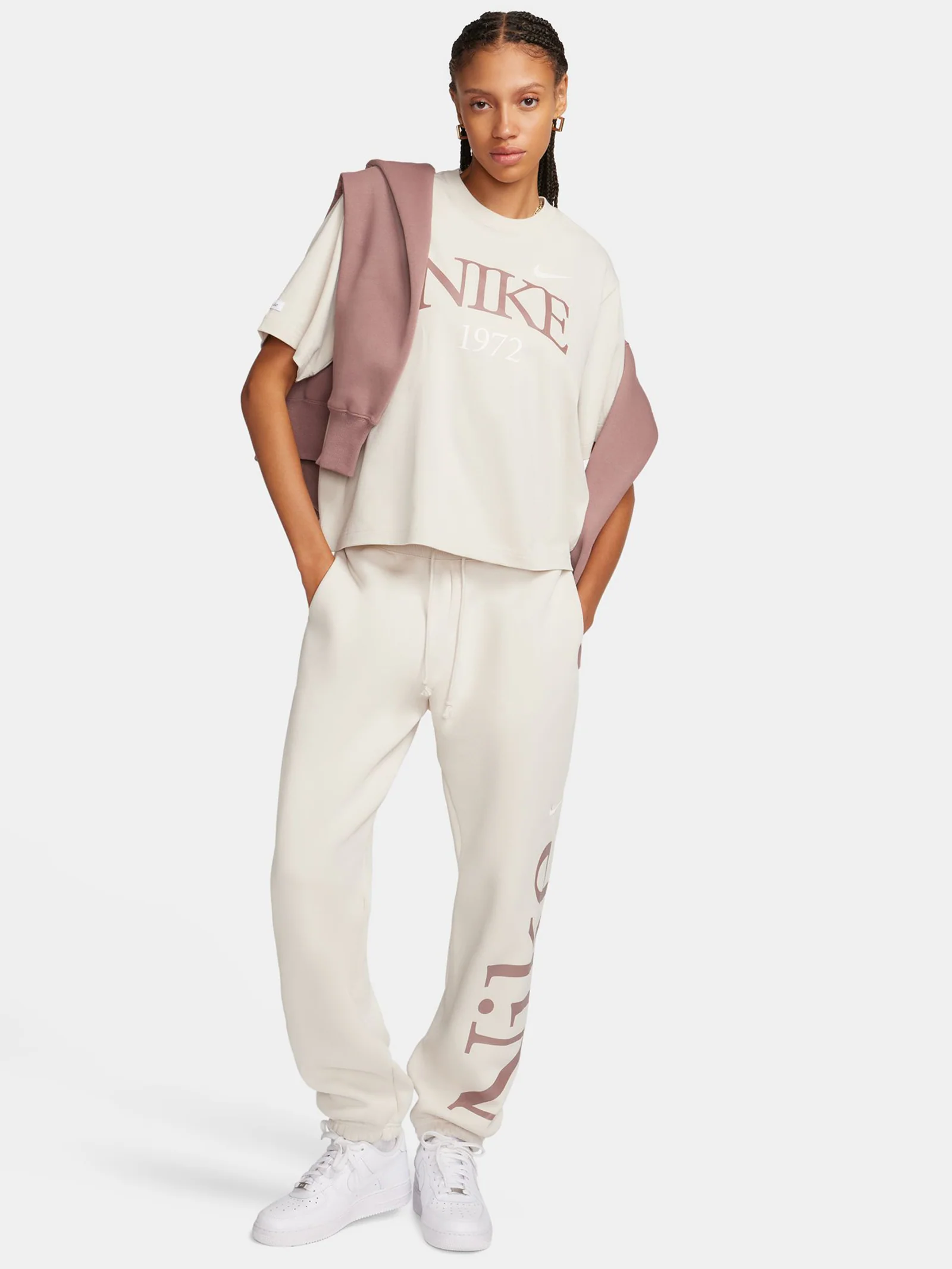 Sportswear Classic T-Shirt - Image 2