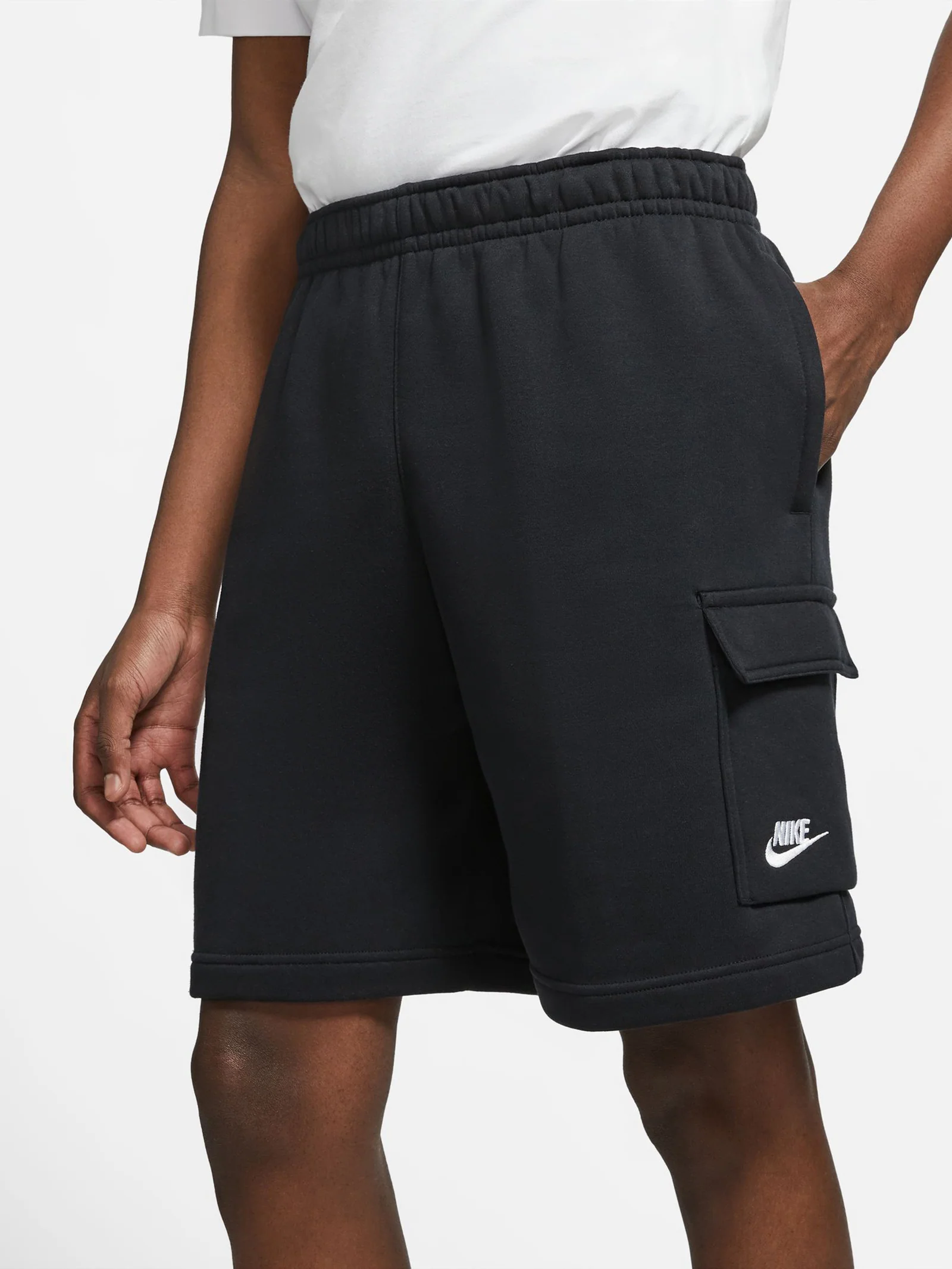 Sportswear Club Cargo Shorts - Image 3