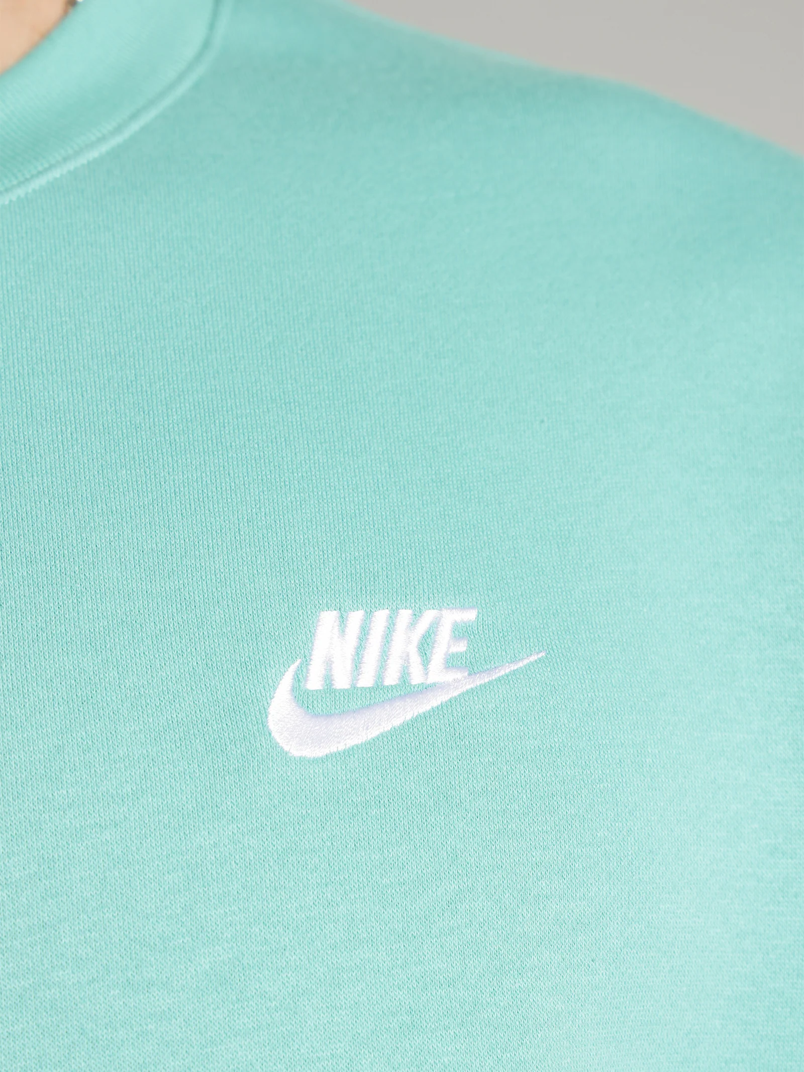 Sportswear Club Crew - Image 4