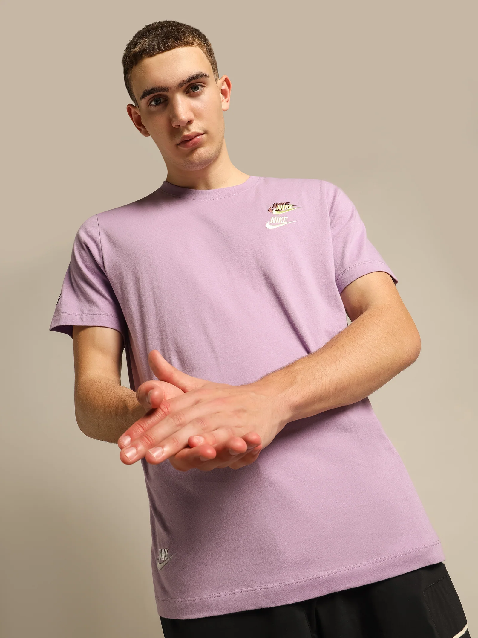 Sportswear Club Essentials T-Shirt - Image 2