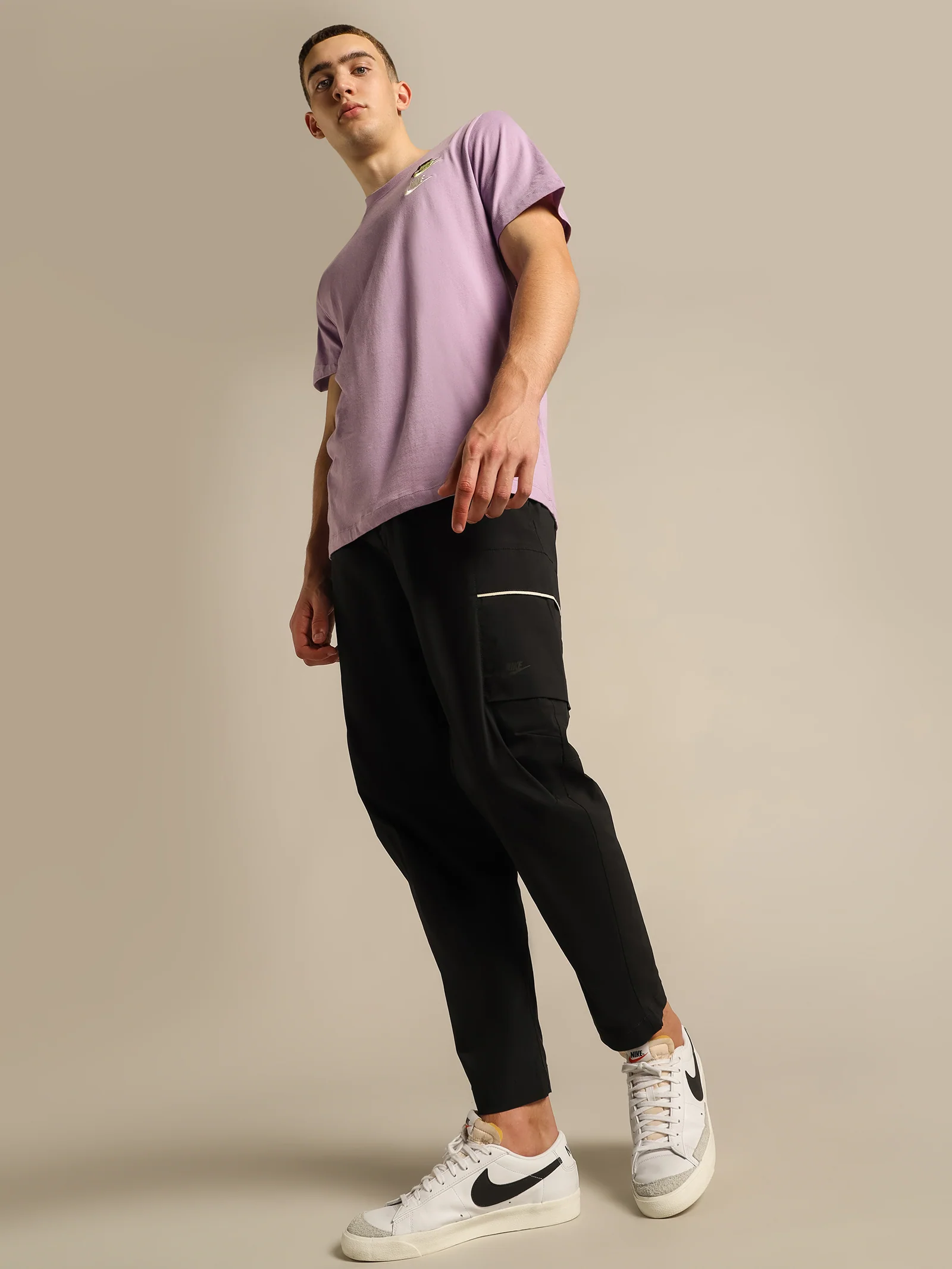 Sportswear Club Essentials T-Shirt - Image 4