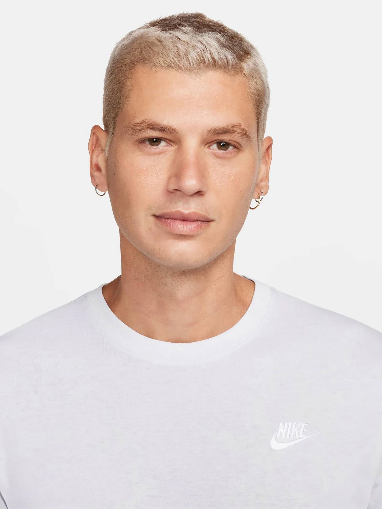 Sportswear Club T-Shirt - Image 2