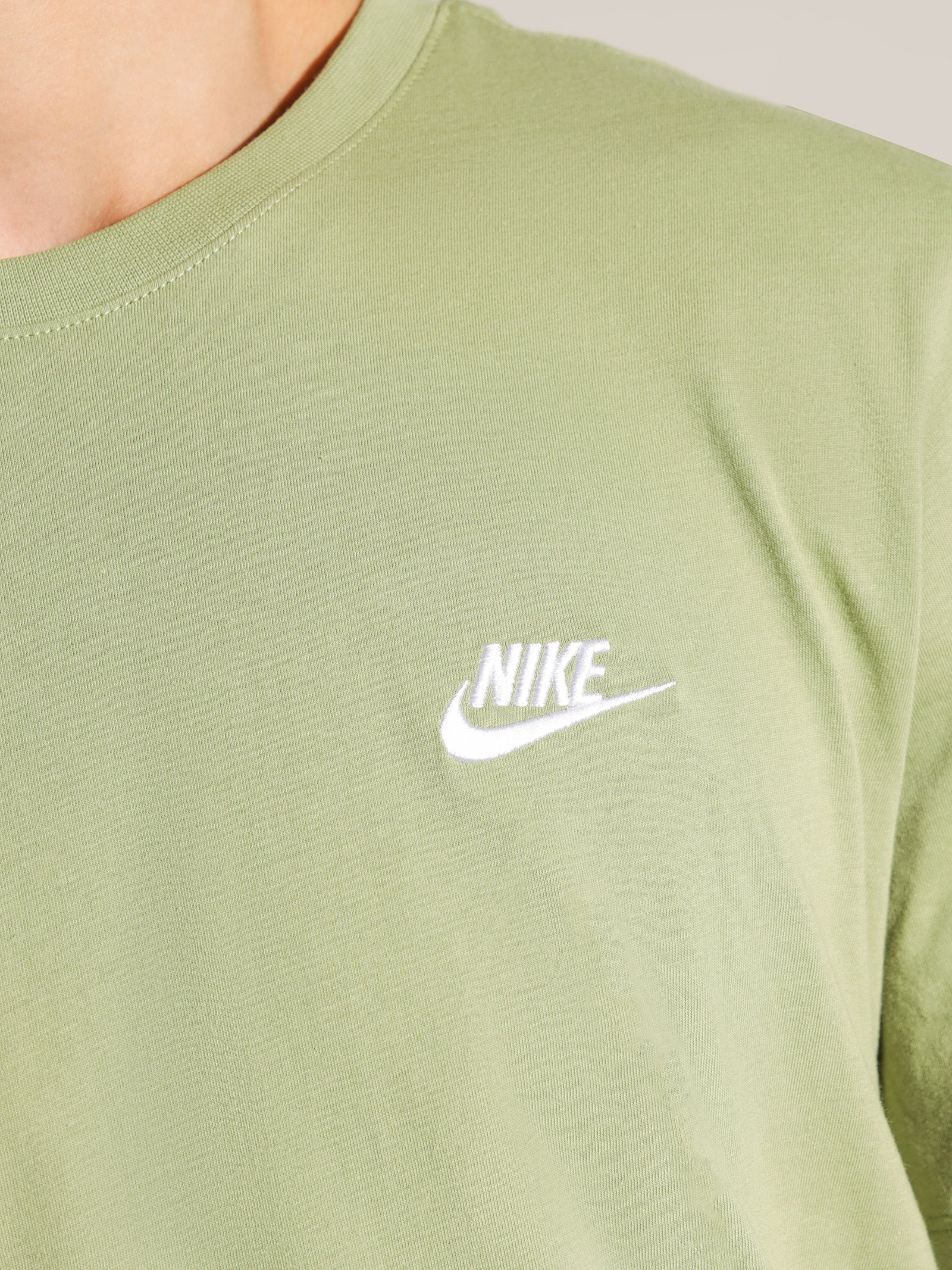 Sportswear Club T-Shirt - Image 4