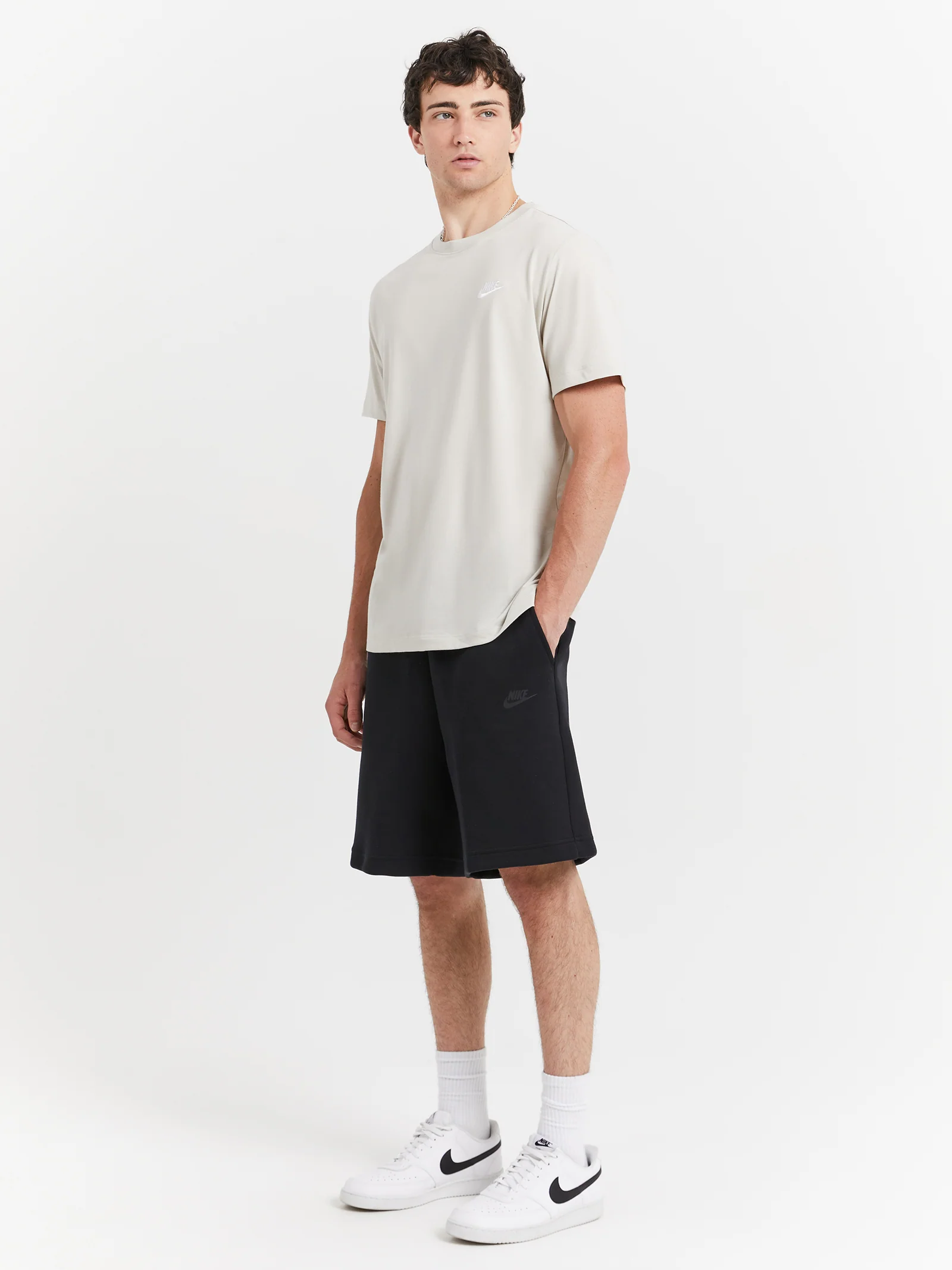 Sportswear Club T-Shirt - Image 2