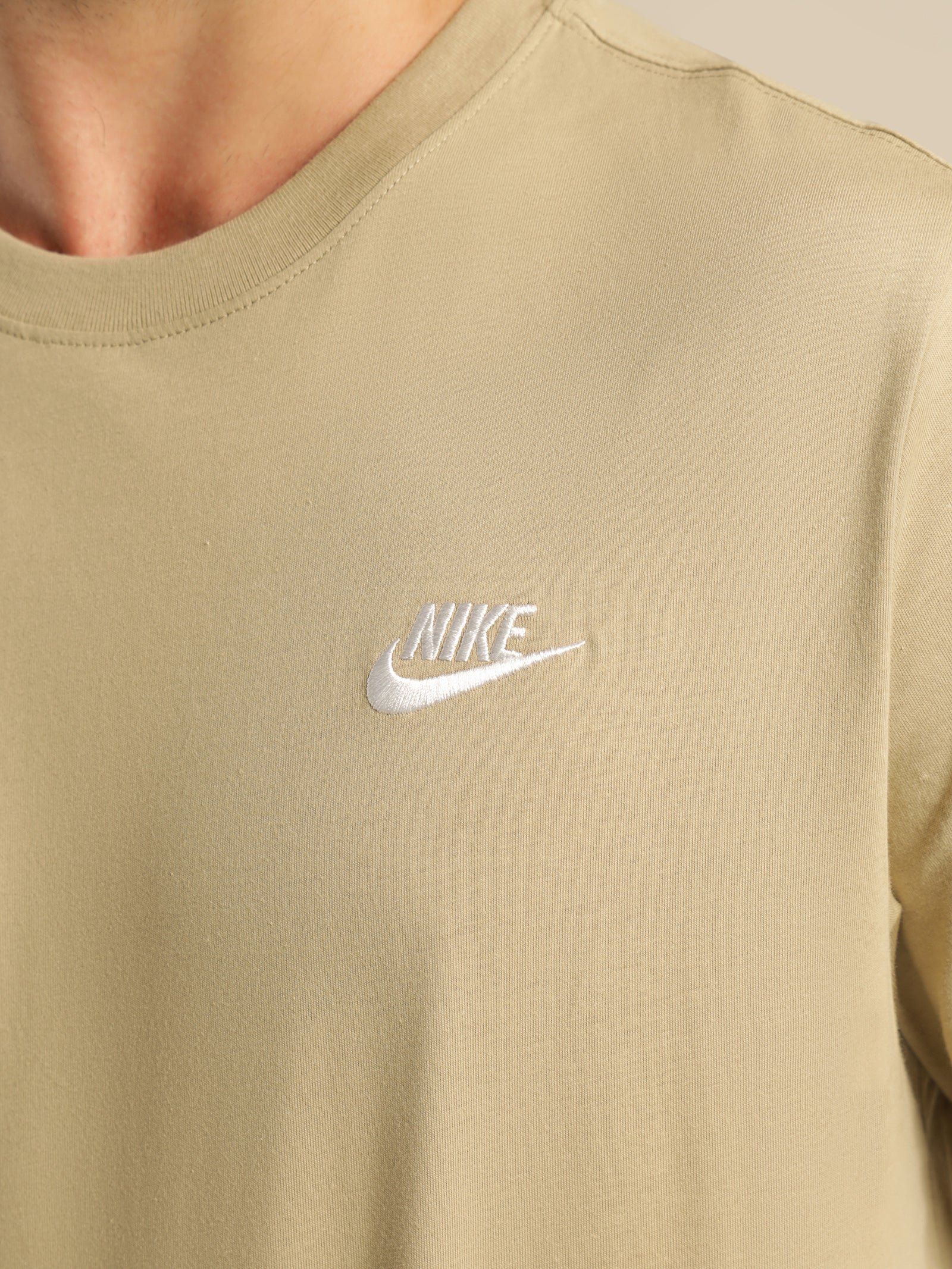 Sportswear Club T-Shirt - Image 6