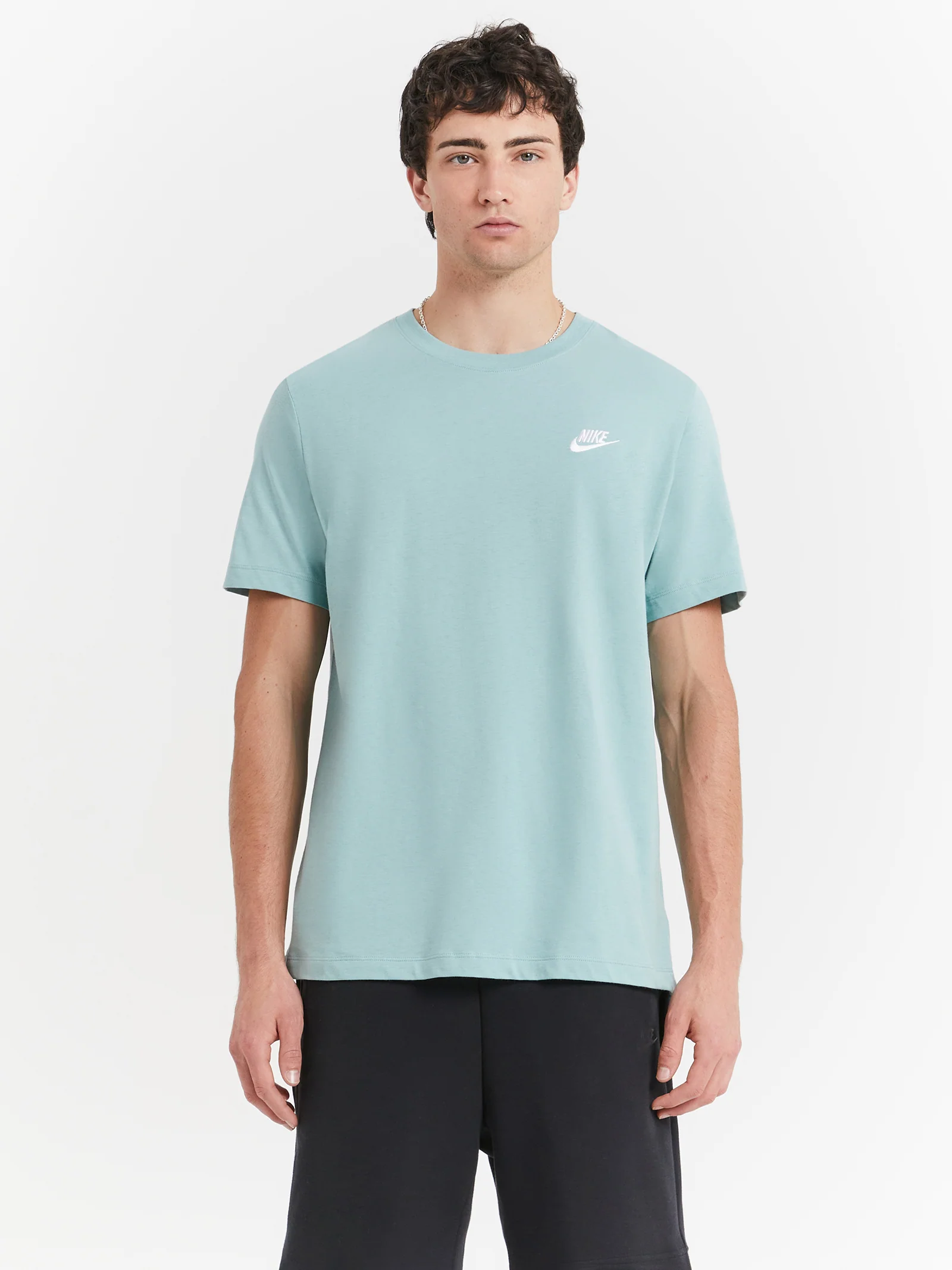 Sportswear Club T-Shirt