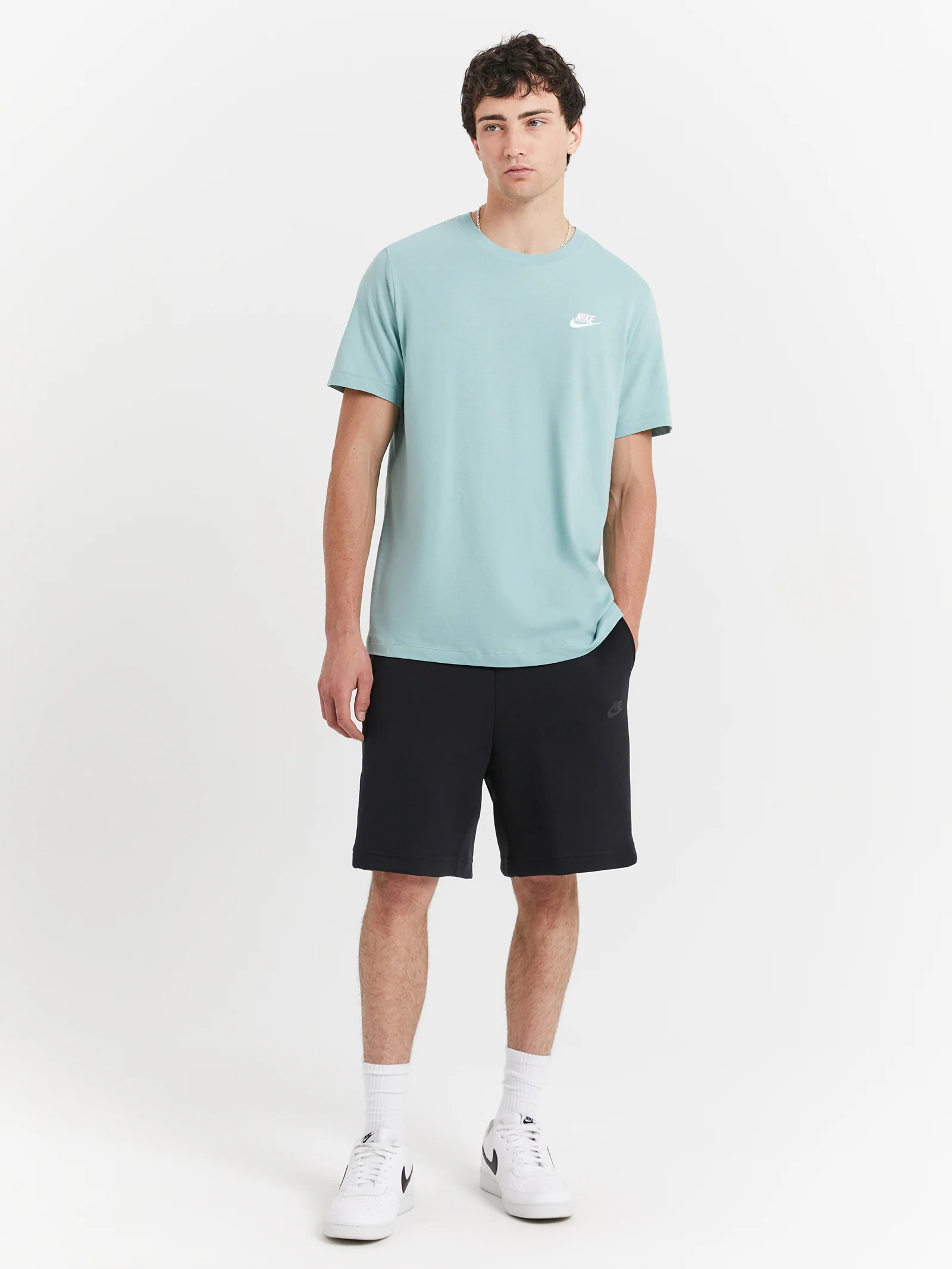 Sportswear Club T-Shirt - Image 2