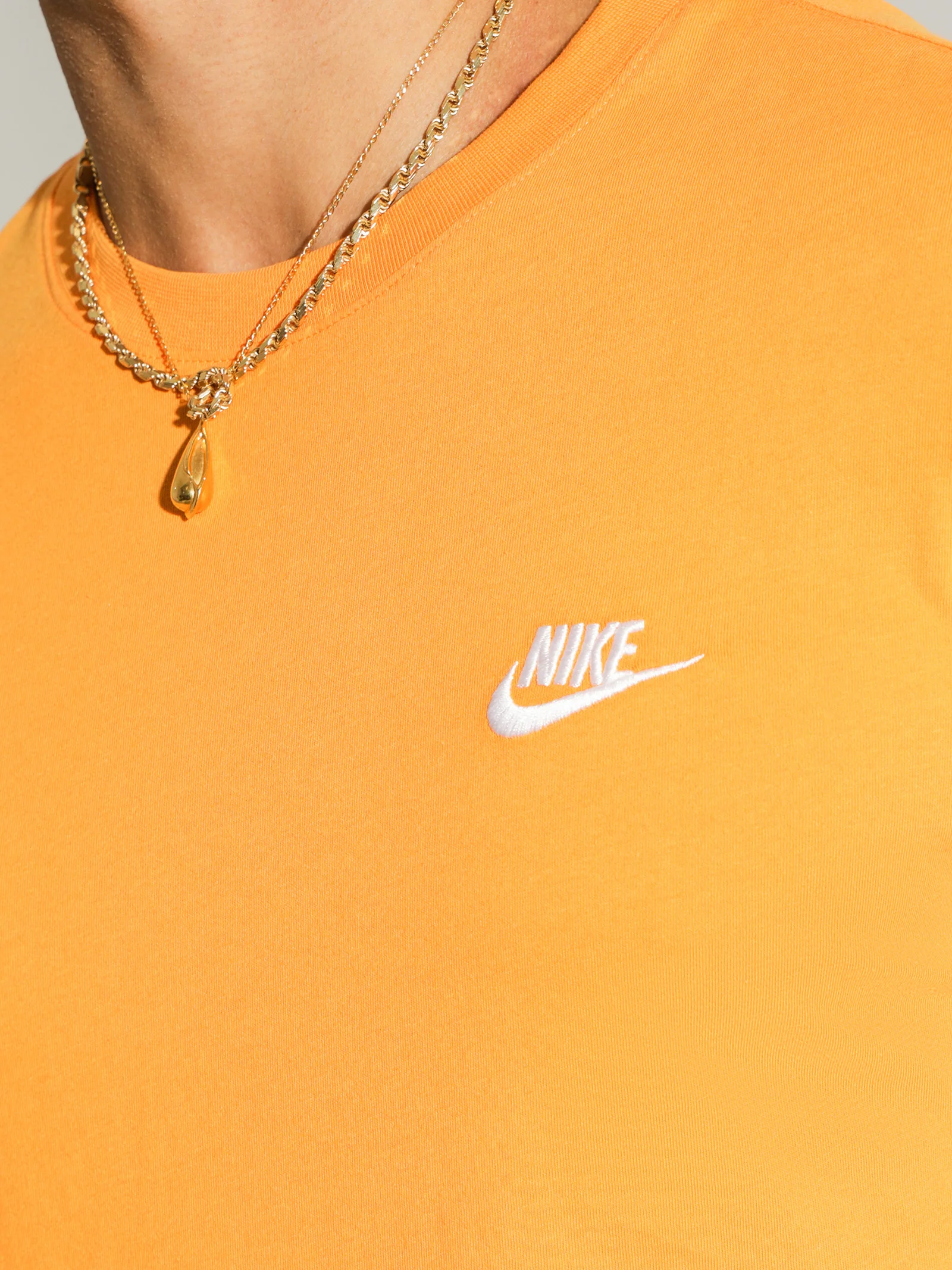 Sportswear Club T-Shirt - Image 5
