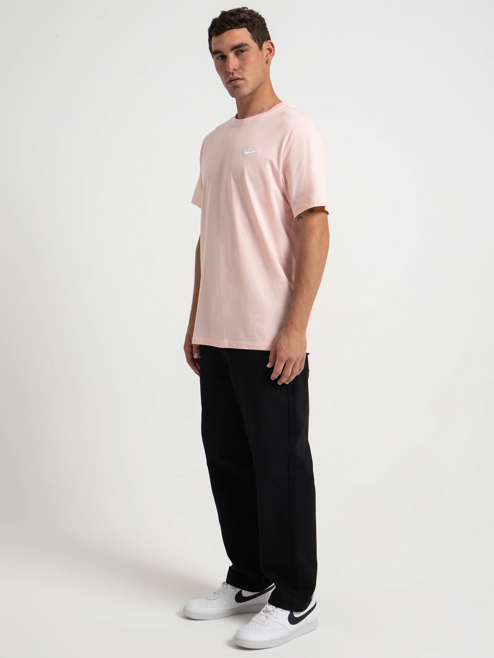 Sportswear Club T-Shirt - Image 4