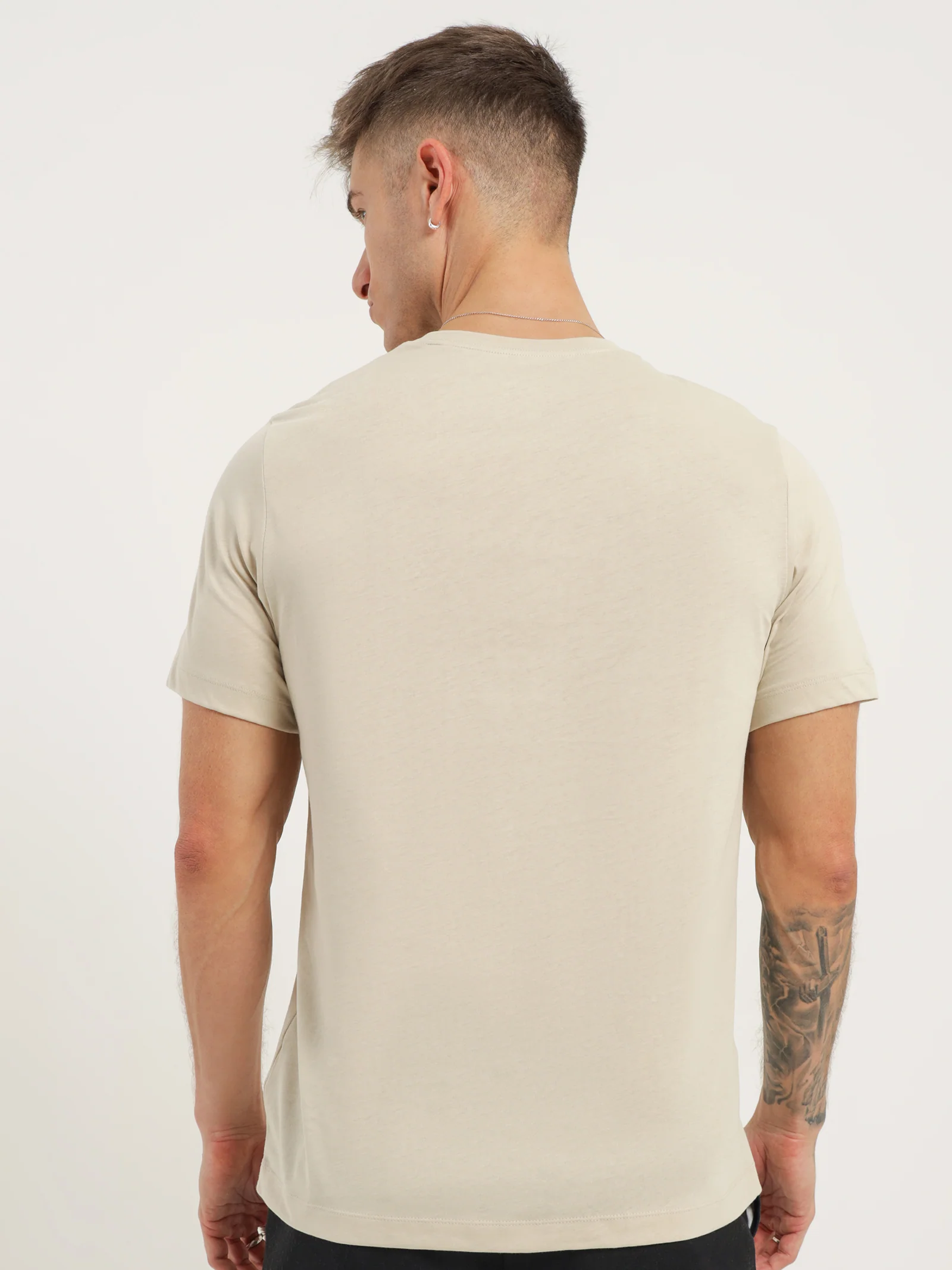 Sportswear Club T-Shirt - Image 5