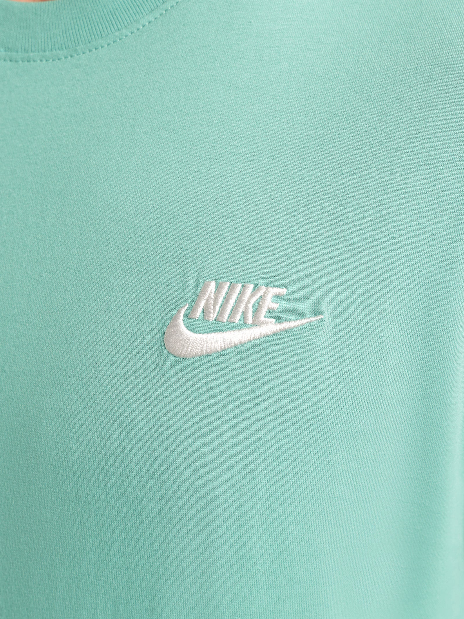 Sportswear Club T-Shirt - Image 5