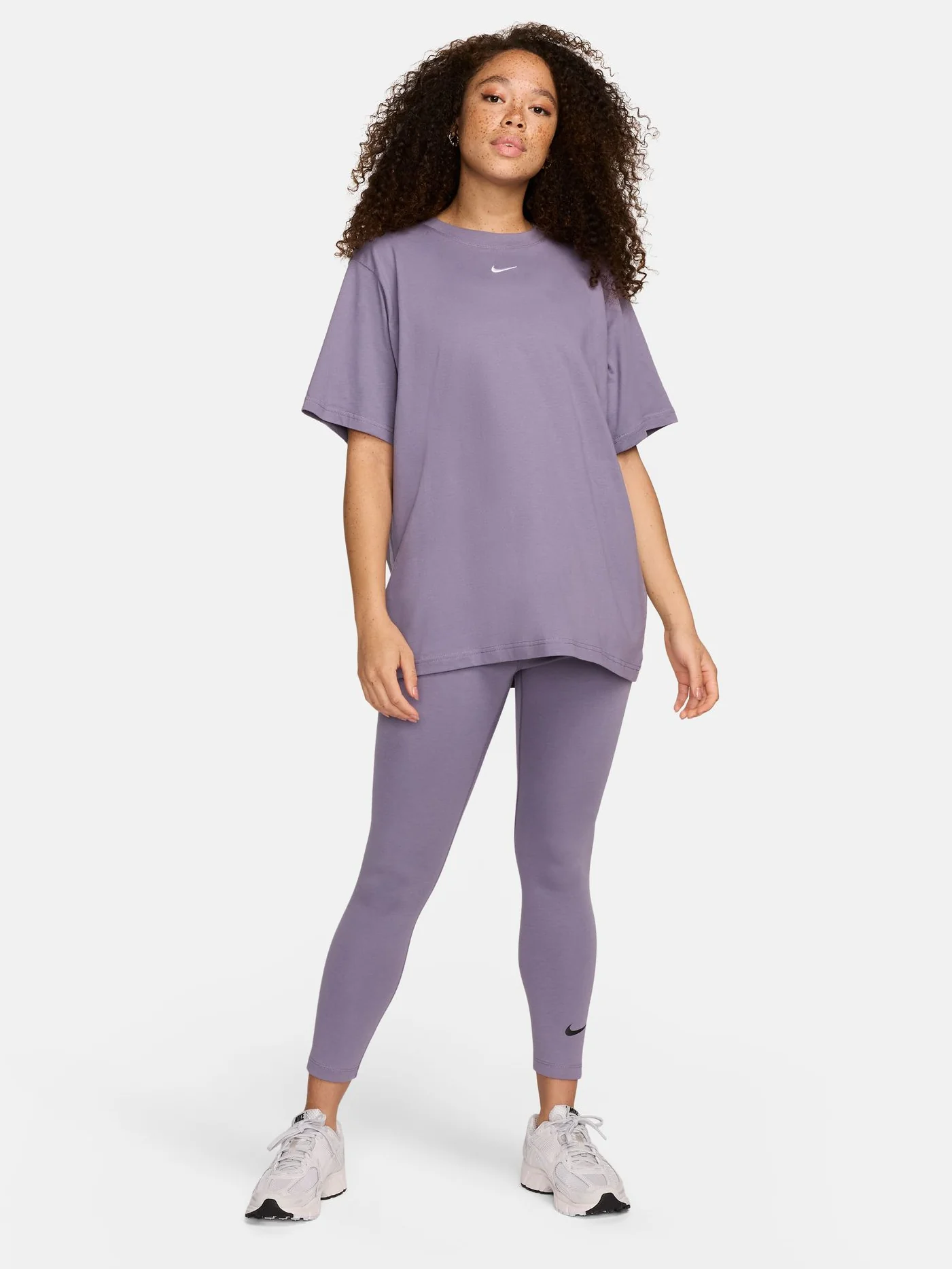 Sportswear Essential T-Shirt - Image 2