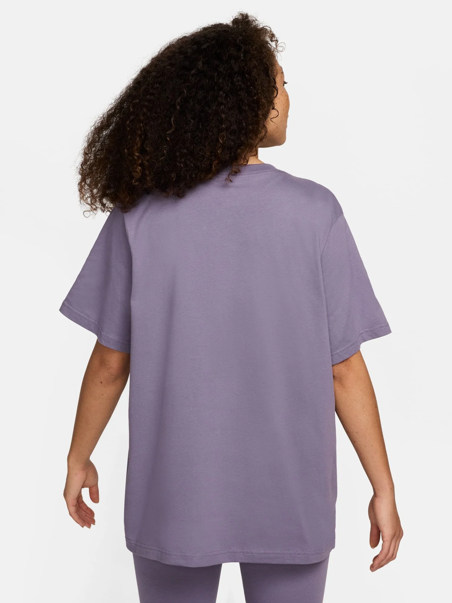 Sportswear Essential T-Shirt - Image 5