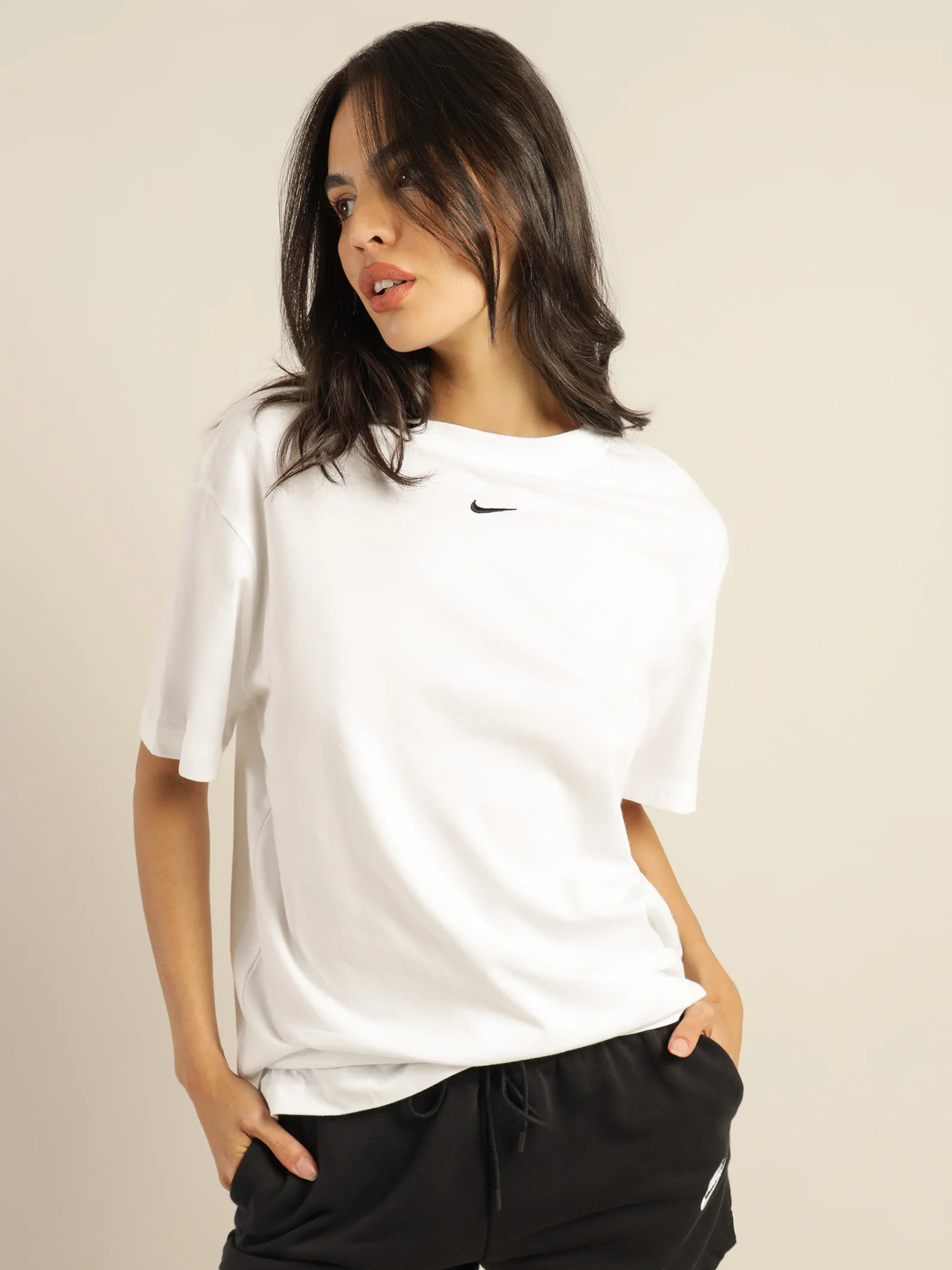 Sportswear Essential Boyfriend T-Shirt - Image 3