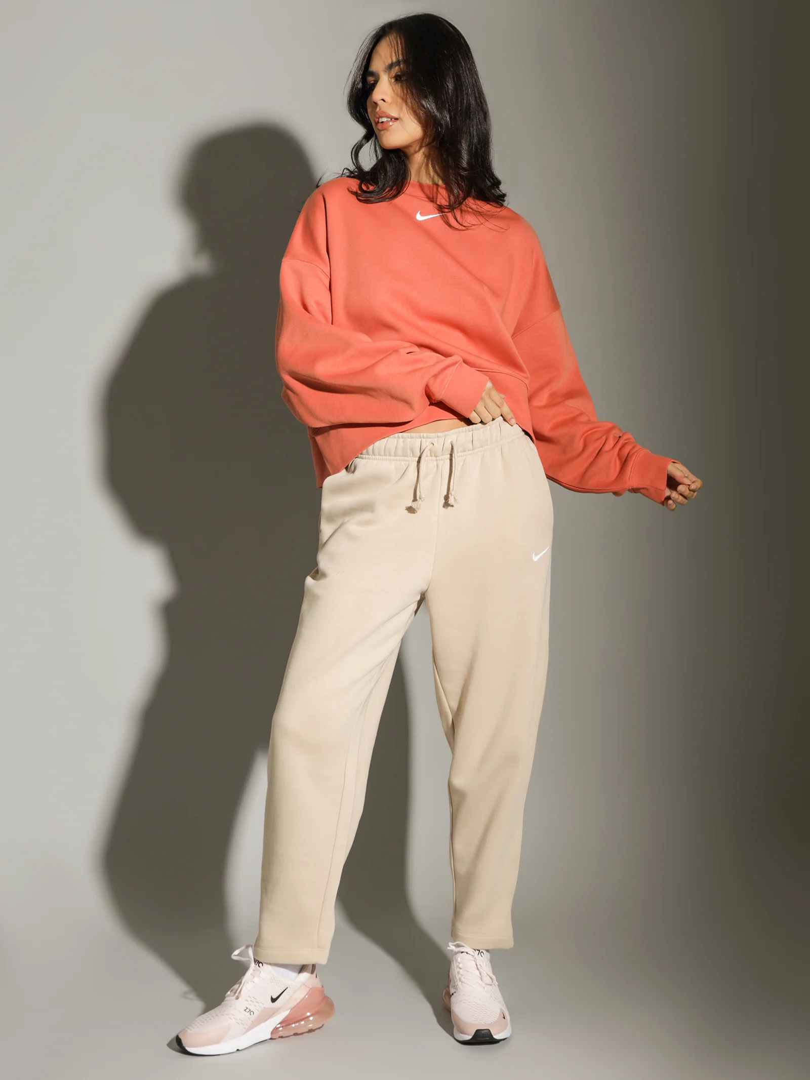 Sportswear Essential Collection Fleece Oversized Crew Sweatshirt - Image 3