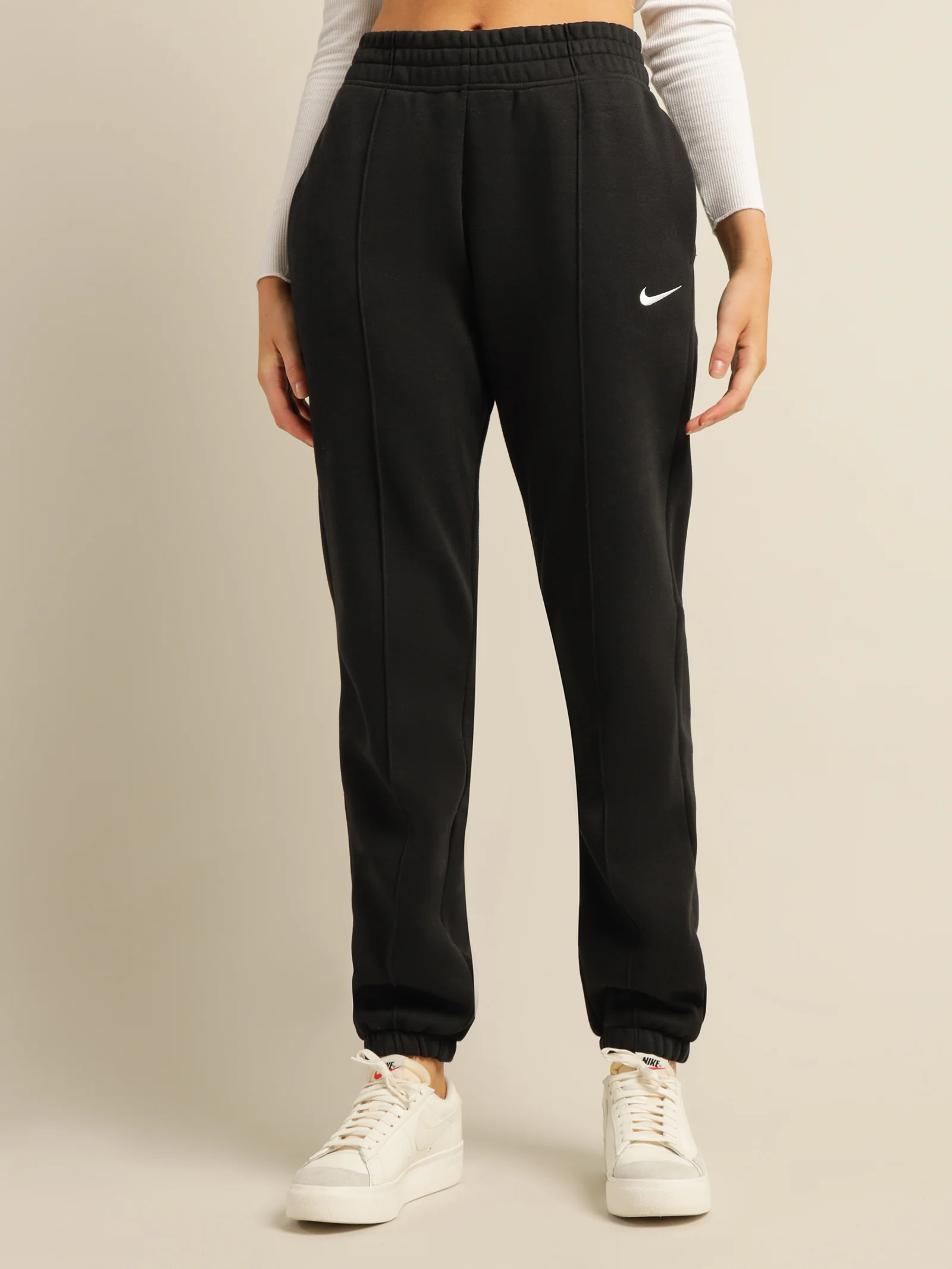 Sportswear Essential Collection Fleece Pants - Image 3