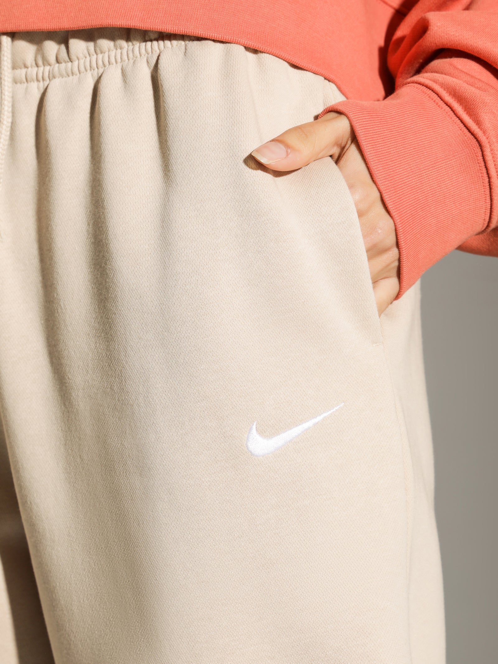 Sportswear Essential Collection Fleece Pants - Image 5