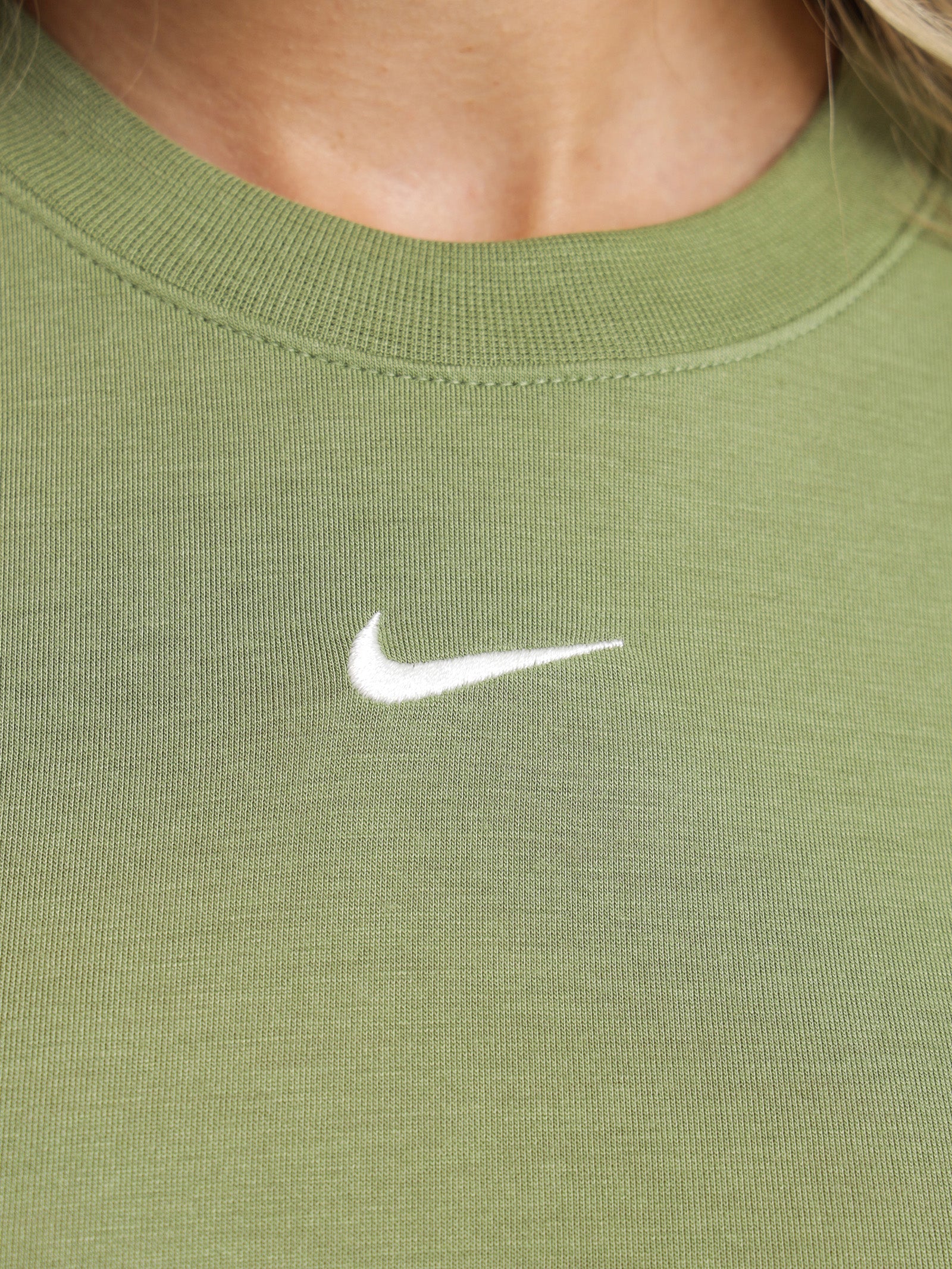 Sportswear Essential Crop T-Shirt - Image 5