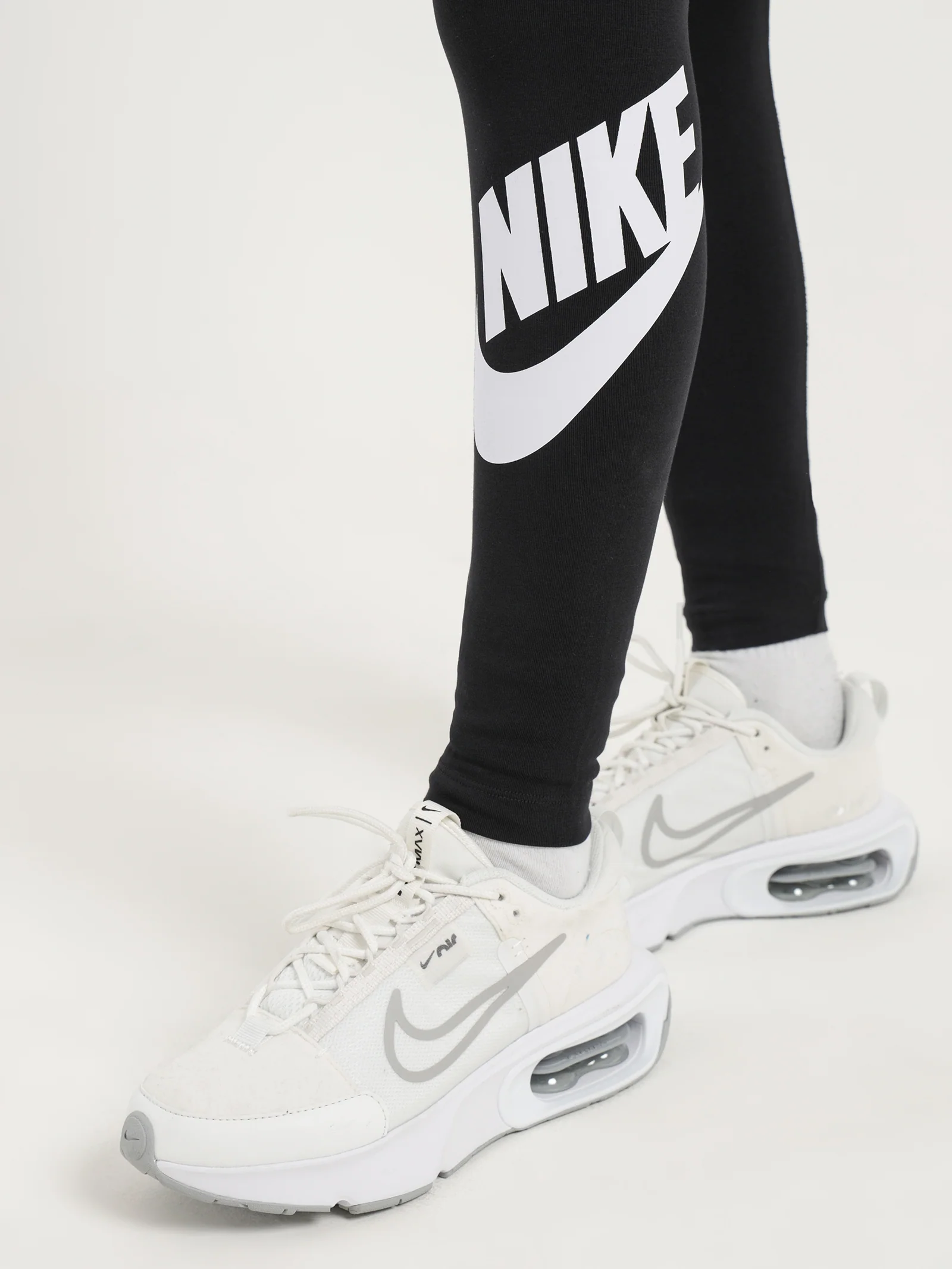 Sportswear Essential High Waisted Logo Leggings - Image 2