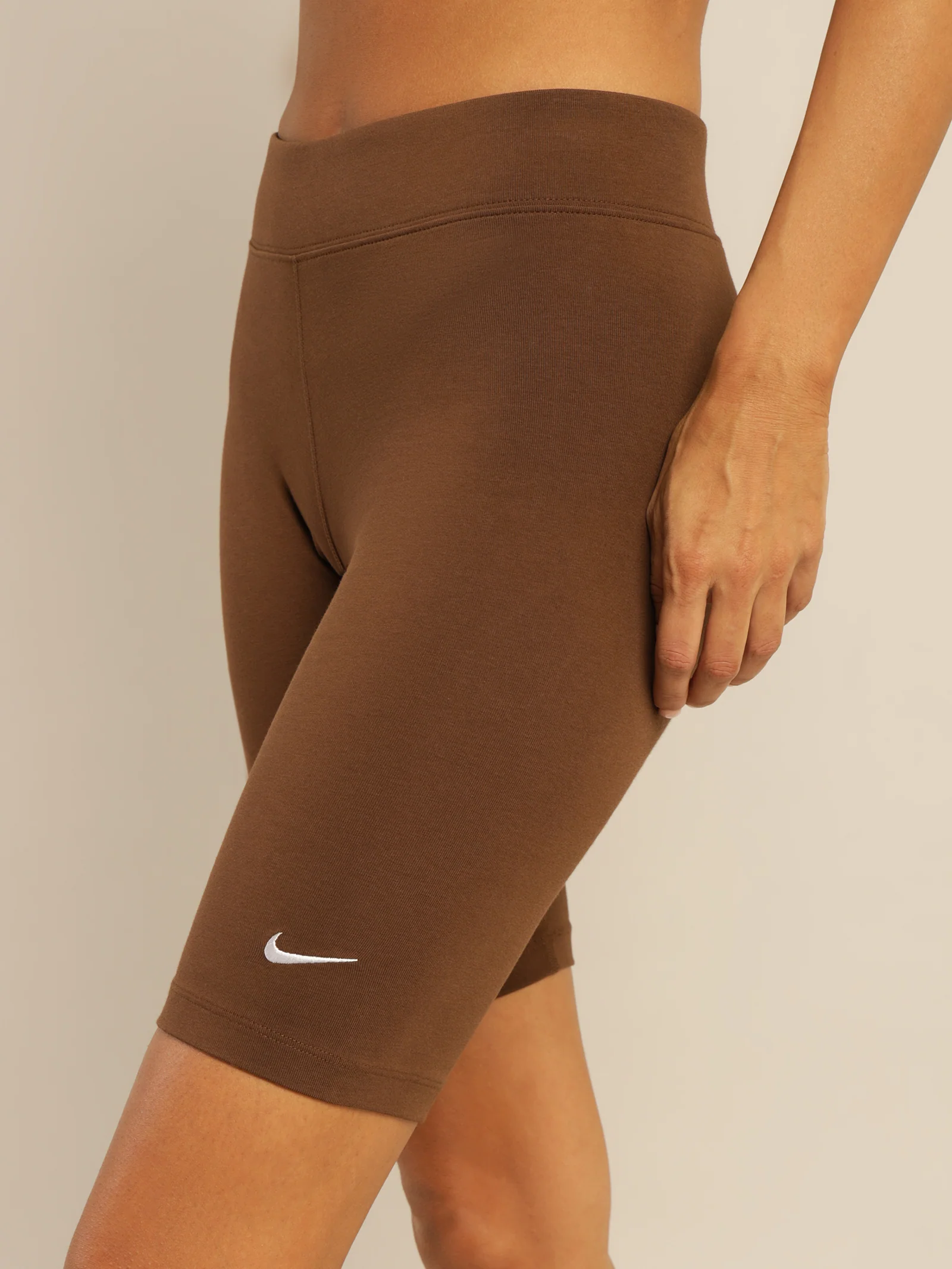 Sportswear Essential Mid-Rise Bike Shorts - Image 4