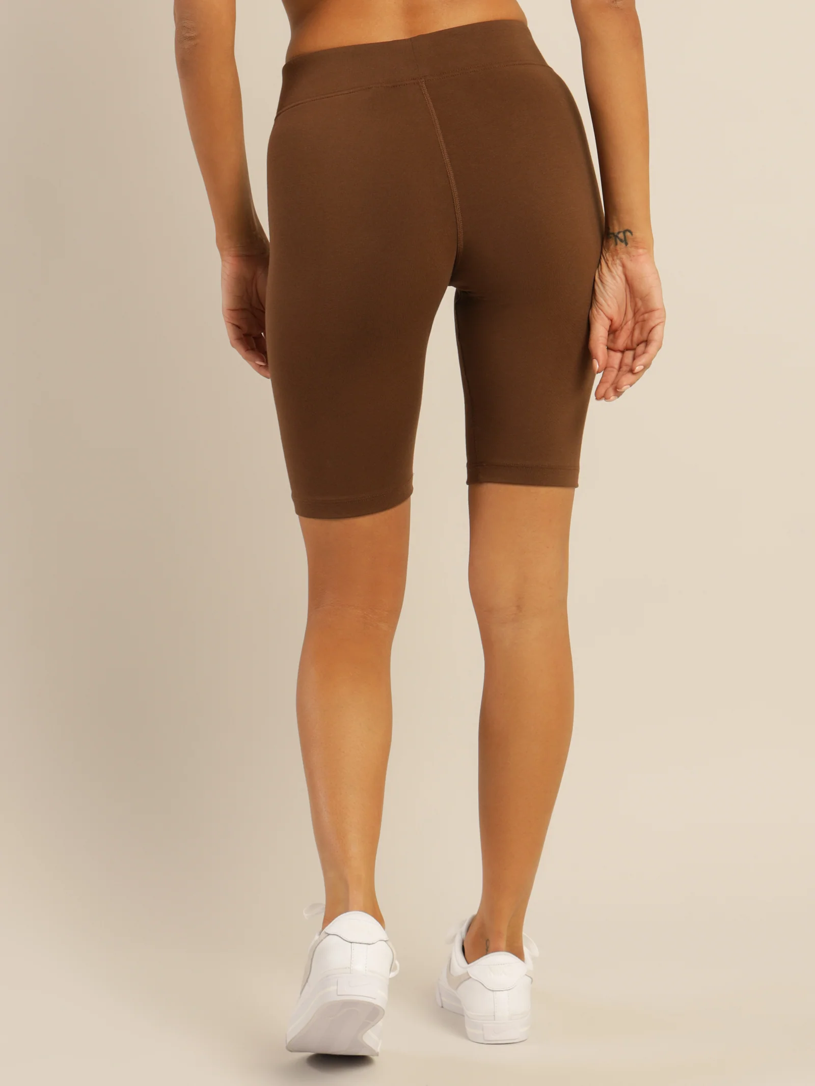 Sportswear Essential Mid-Rise Bike Shorts - Image 5