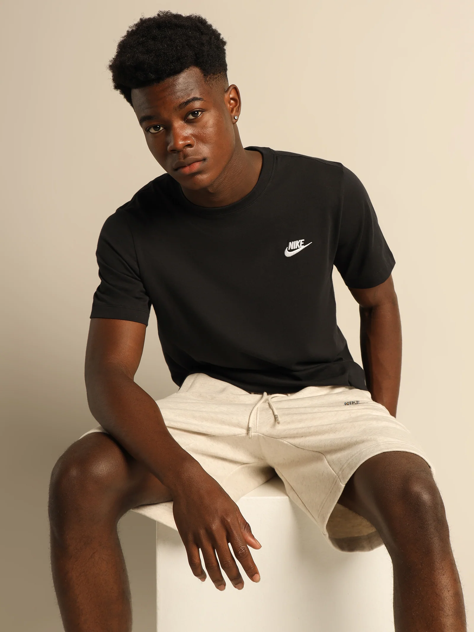 Sportswear Essential Semi Brushed Shorts - Image 2