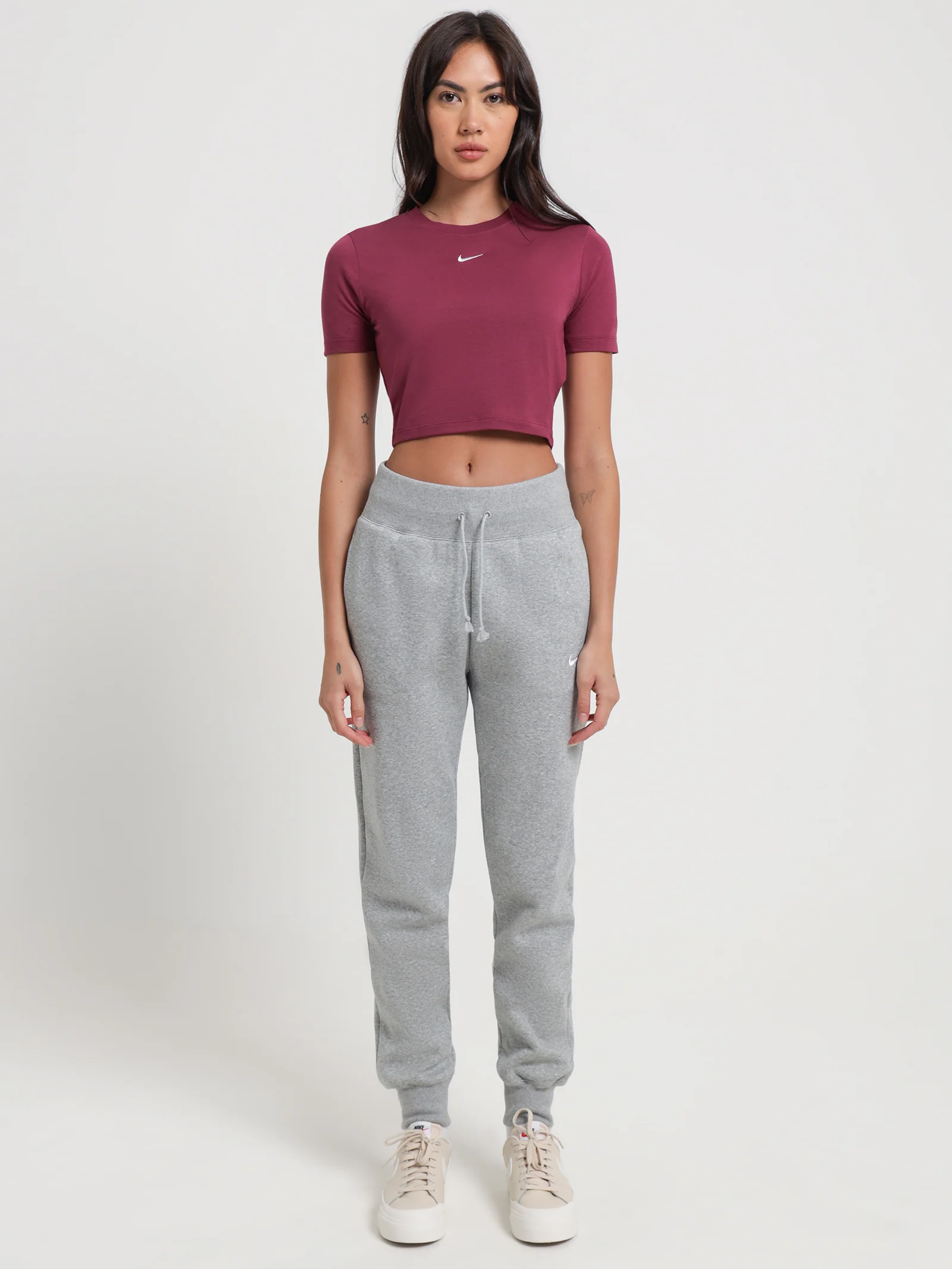 Sportswear Essential T-Shirt - Image 2