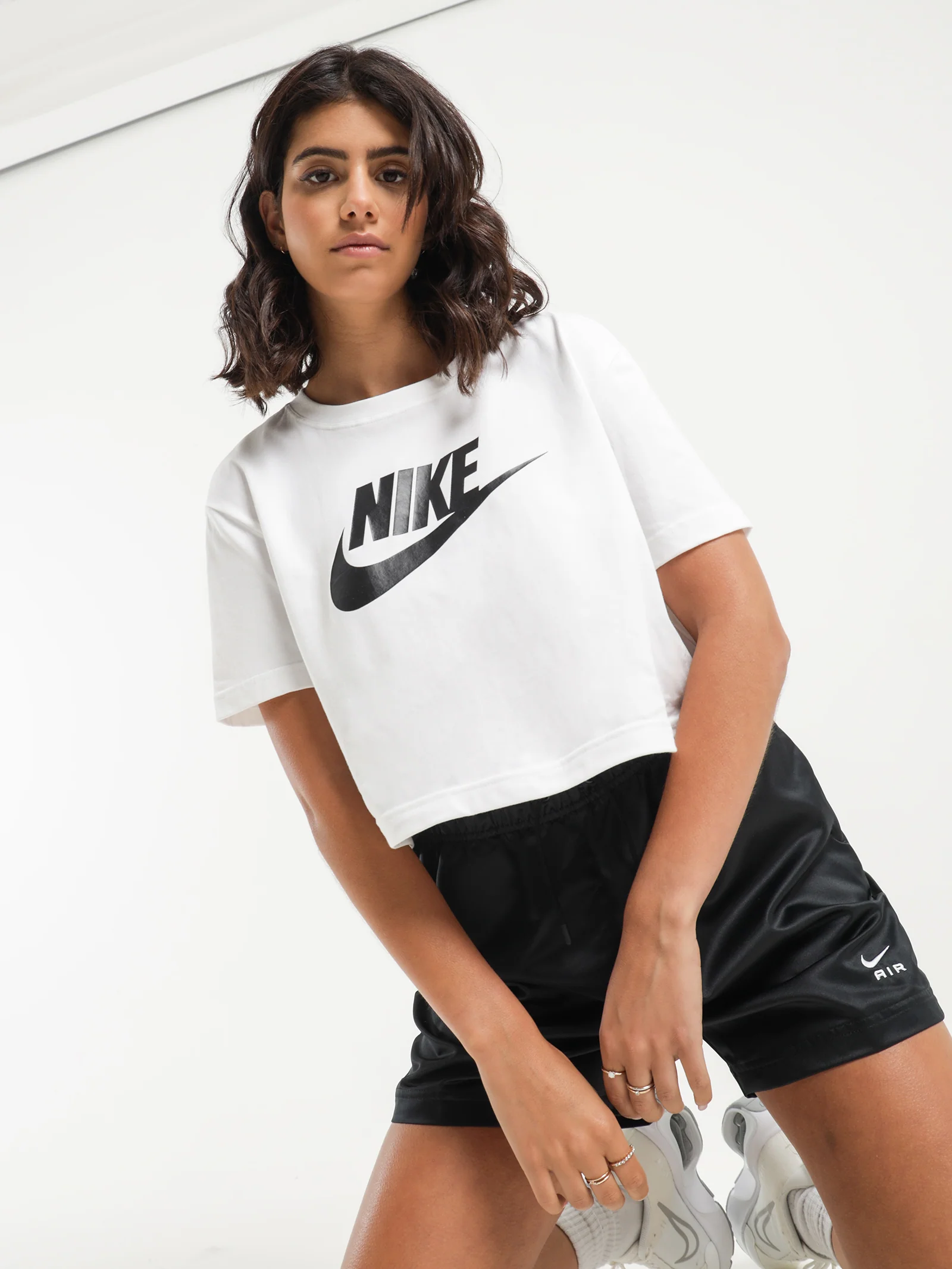 Sportswear Essential T-Shirt - Image 2