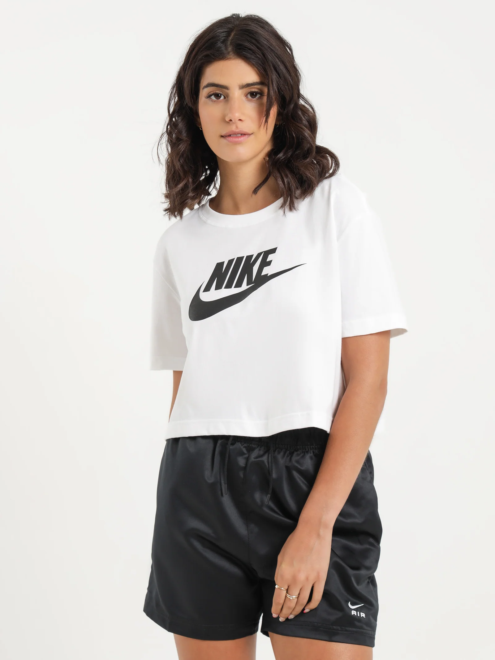 Sportswear Essential T-Shirt - Image 3