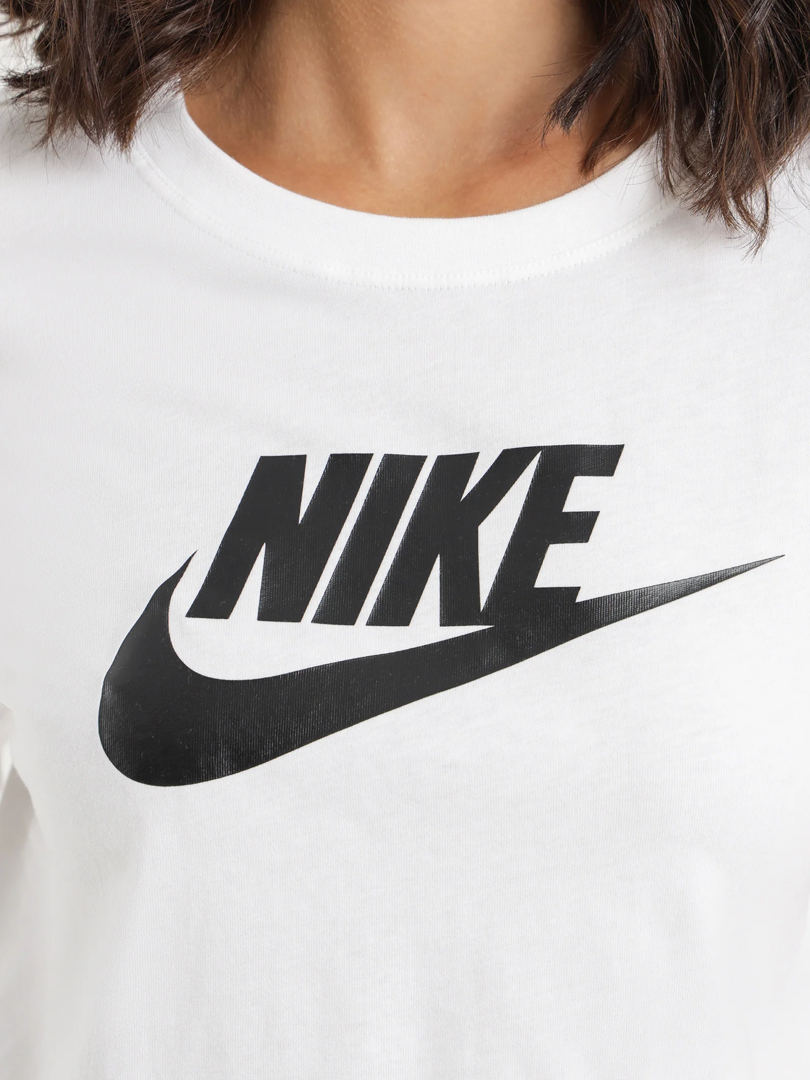 Sportswear Essential T-Shirt - Image 6