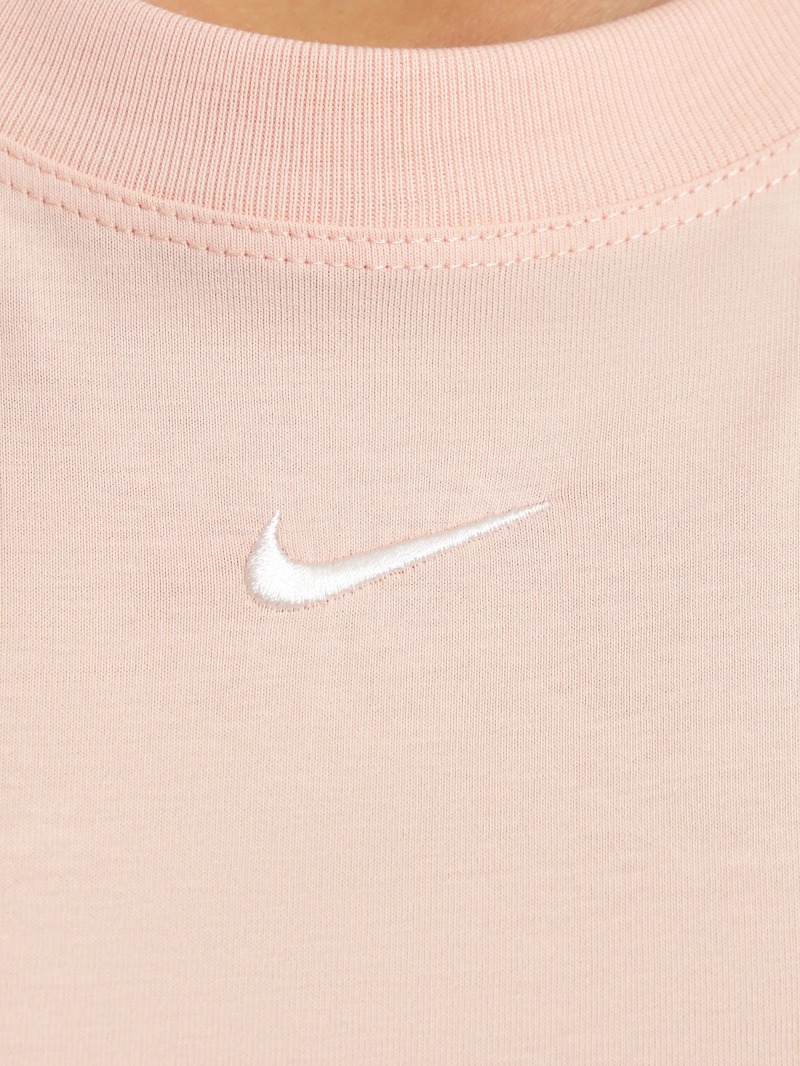 Sportswear Essentials T-Shirt - Image 4